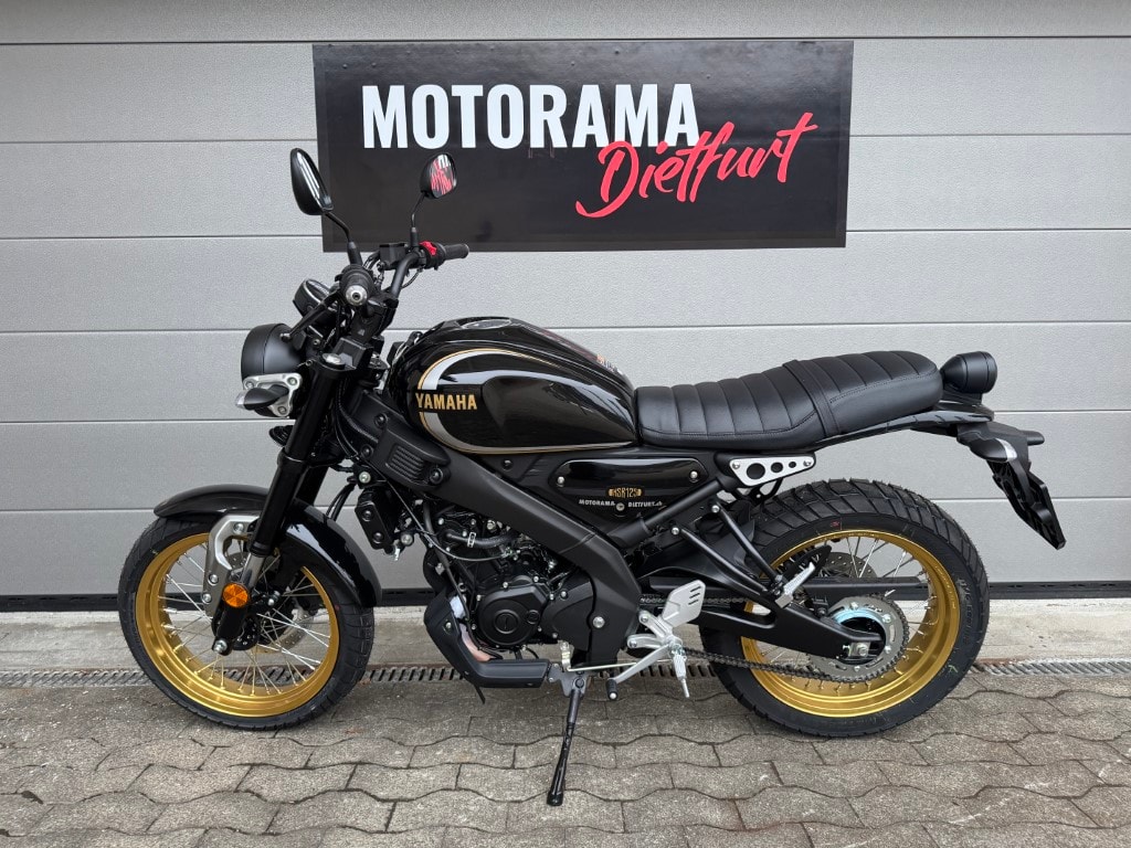 YAMAHA XSR 125 Legacy-showroom-element-2