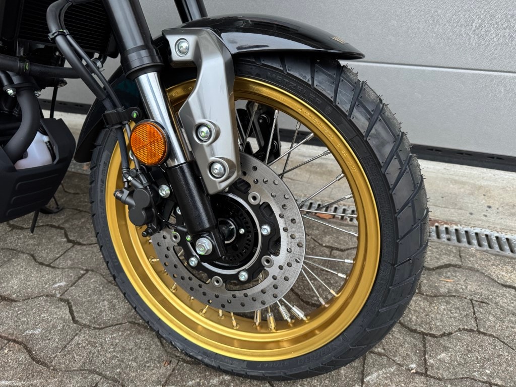 YAMAHA XSR 125 Legacy-image-8