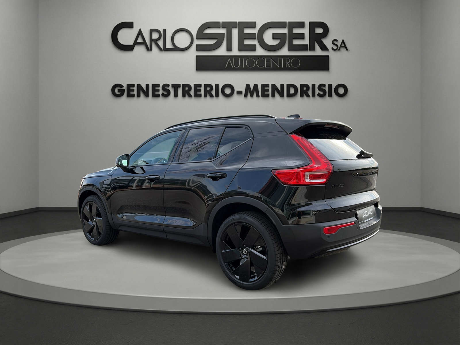 VOLVO XC40 B4 Benzin Mild Hybrid Ultra Black Edition DCT-image-6