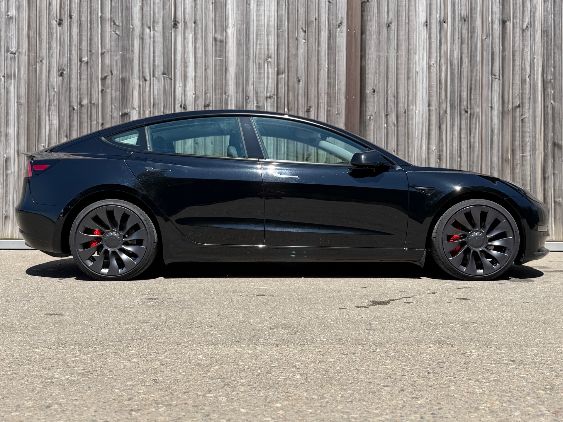 TESLA Model 3 Performance D-image-2