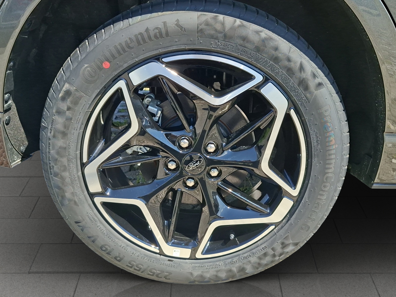 FORD Kuga 2.5 FHEV ST-Line 4WD-image-12