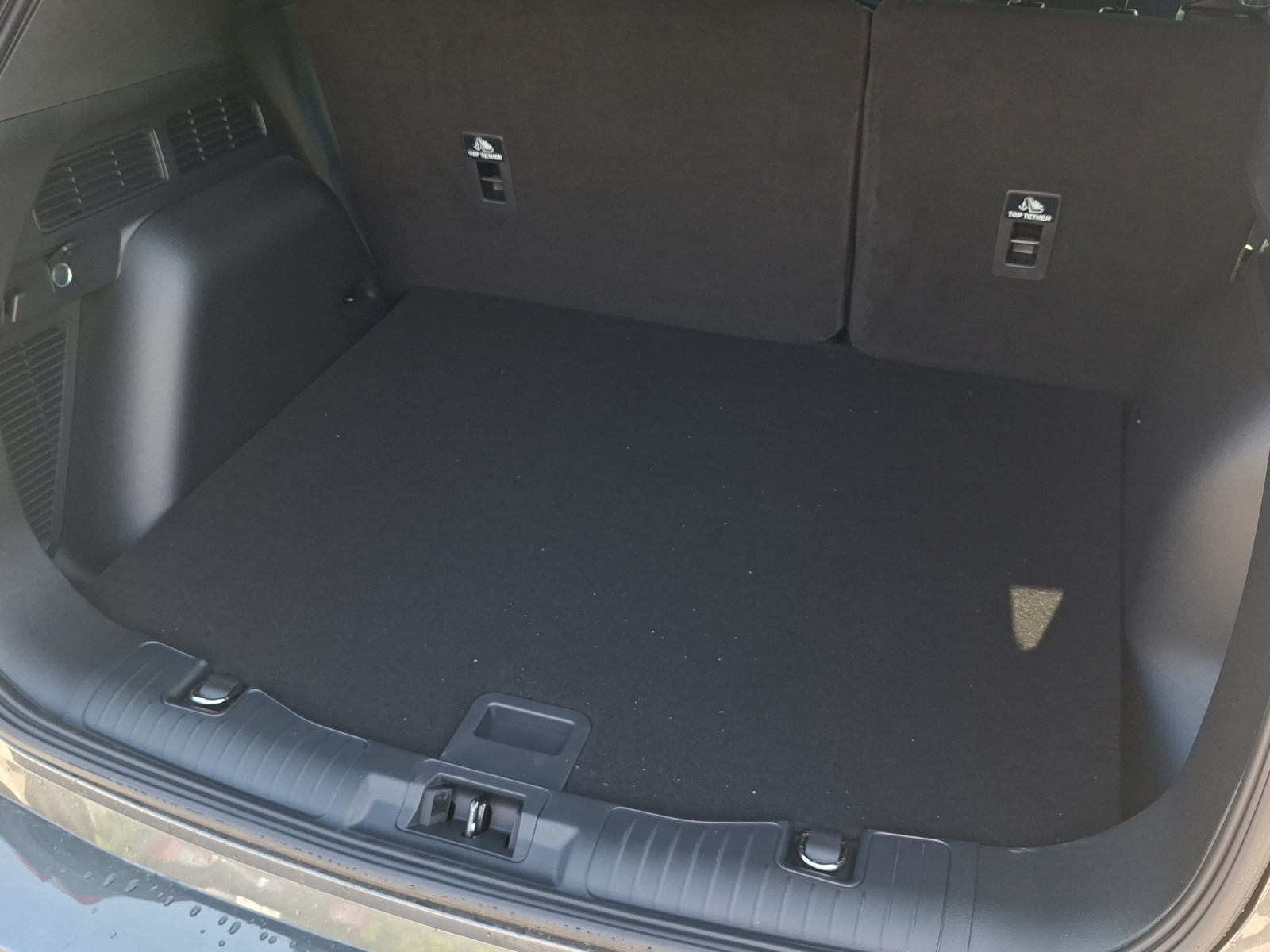 FORD Kuga 2.5 FHEV ST-Line 4WD-image-9