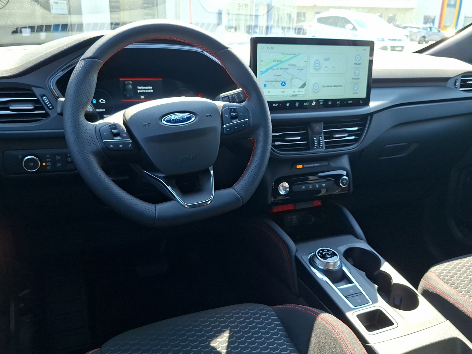 FORD Kuga 2.5 FHEV ST-Line 4WD-image-6