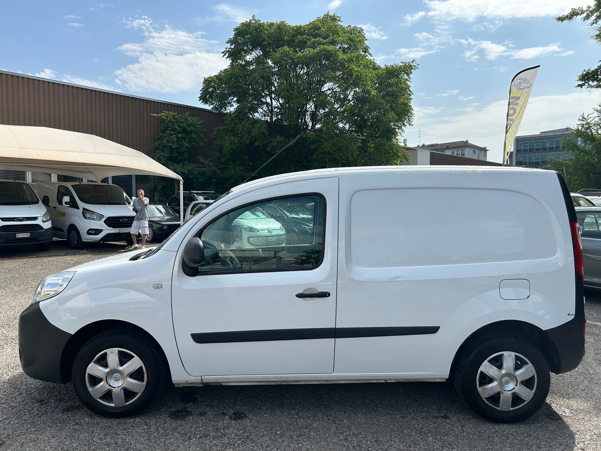 RENAULT Kangoo Medium TCe 115 ENERGY Business-image-3