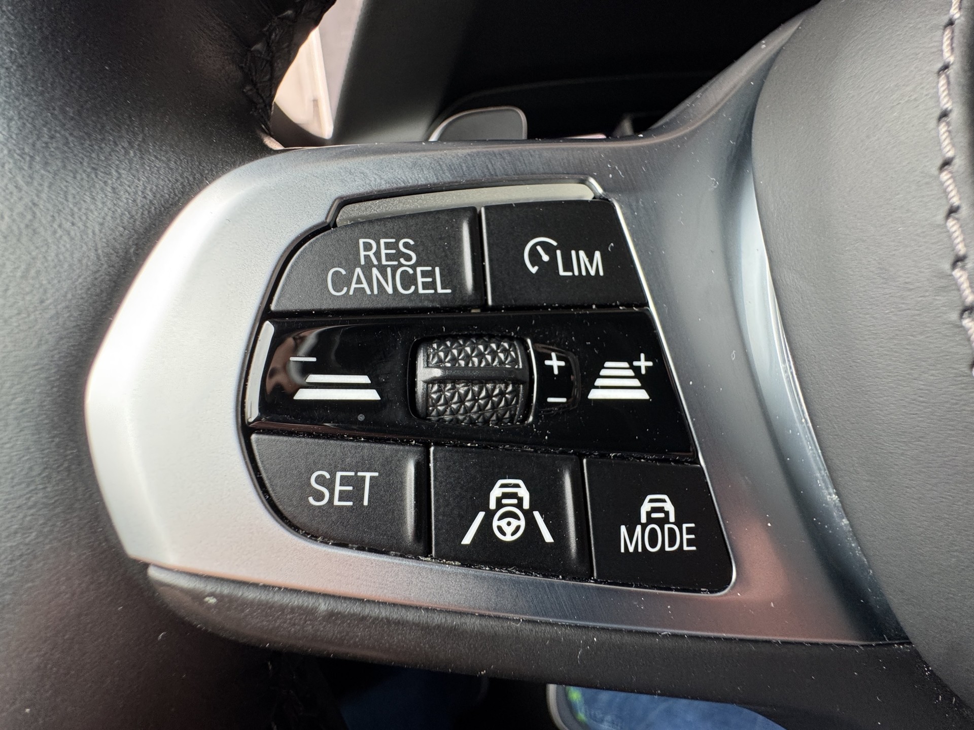 BMW X5 45e xDrive SAG-image-16