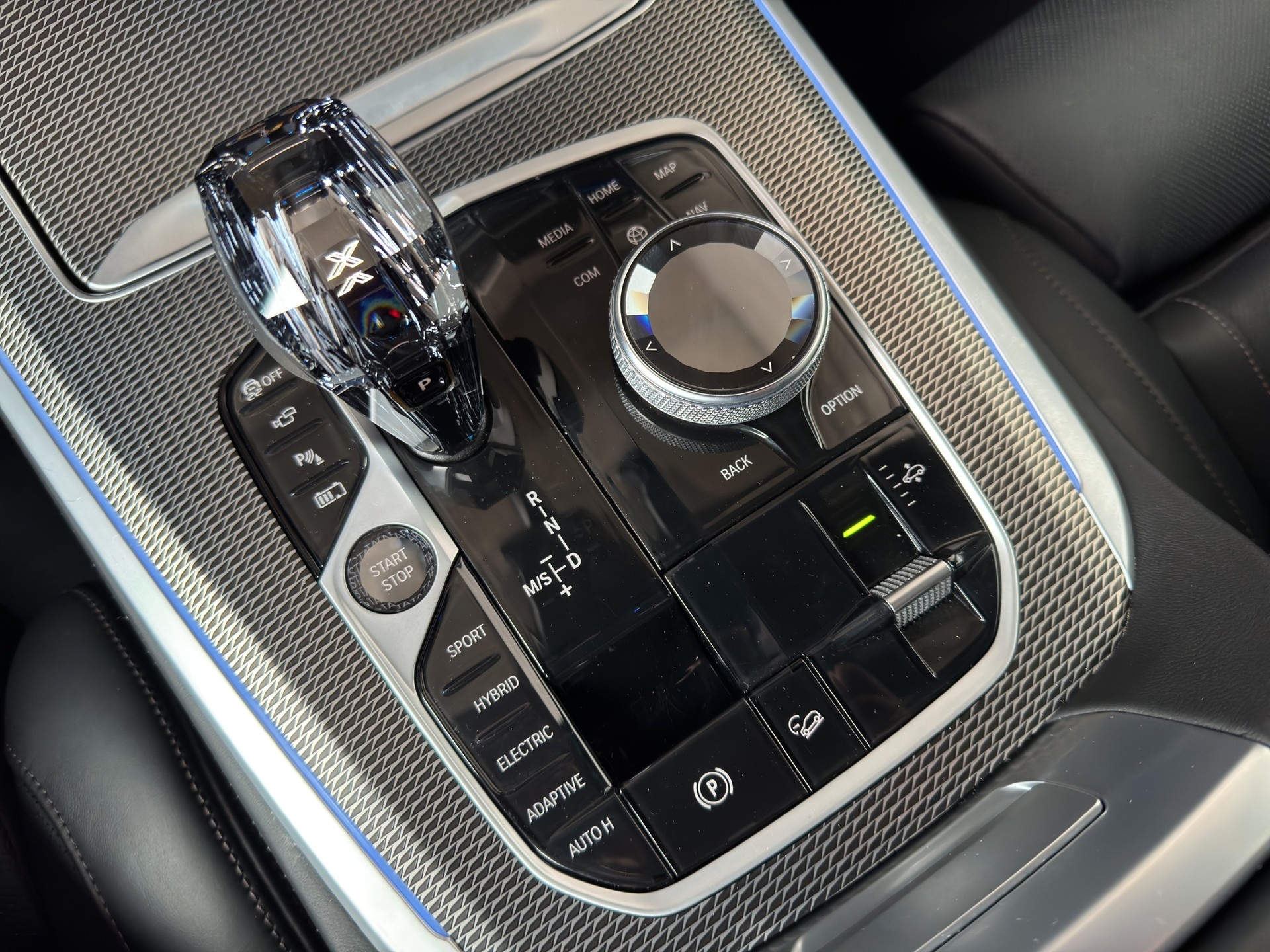 BMW X5 45e xDrive SAG-image-21