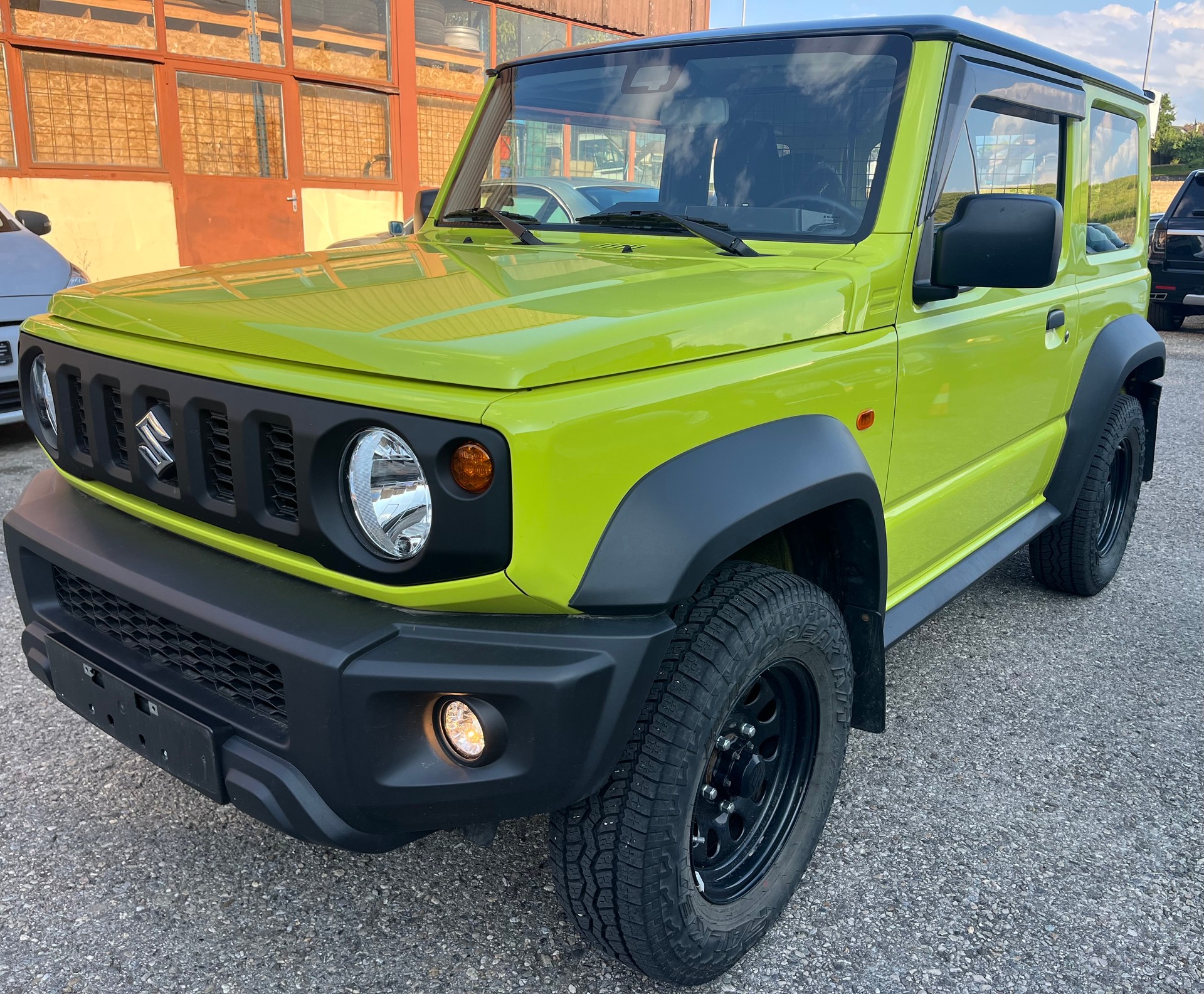 SUZUKI Jimny 1.5 Compact+ 4x4-image-0
