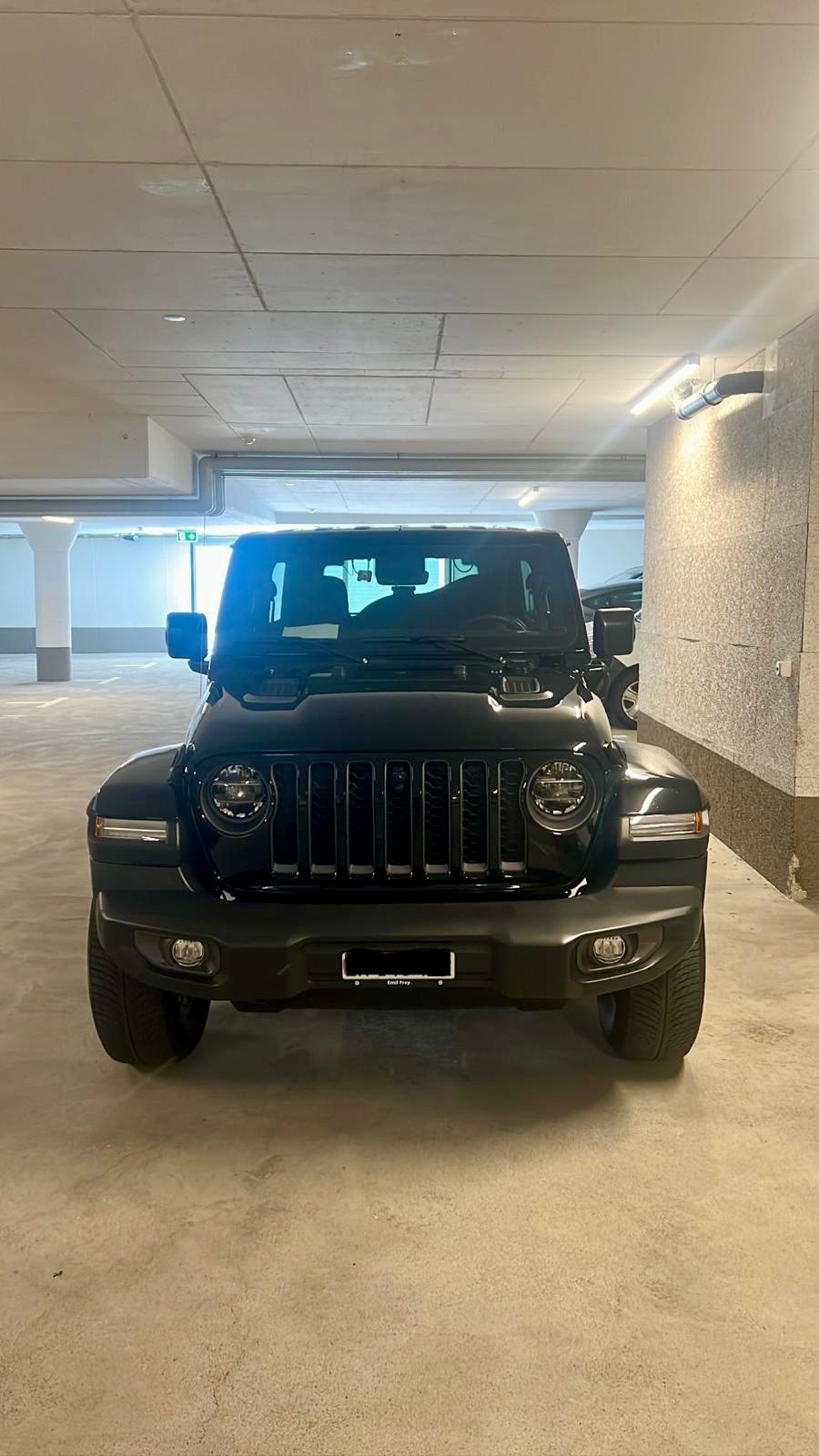 JEEP 2.0 Turbo 80th Anniversary Unlimited 4xe-image-2