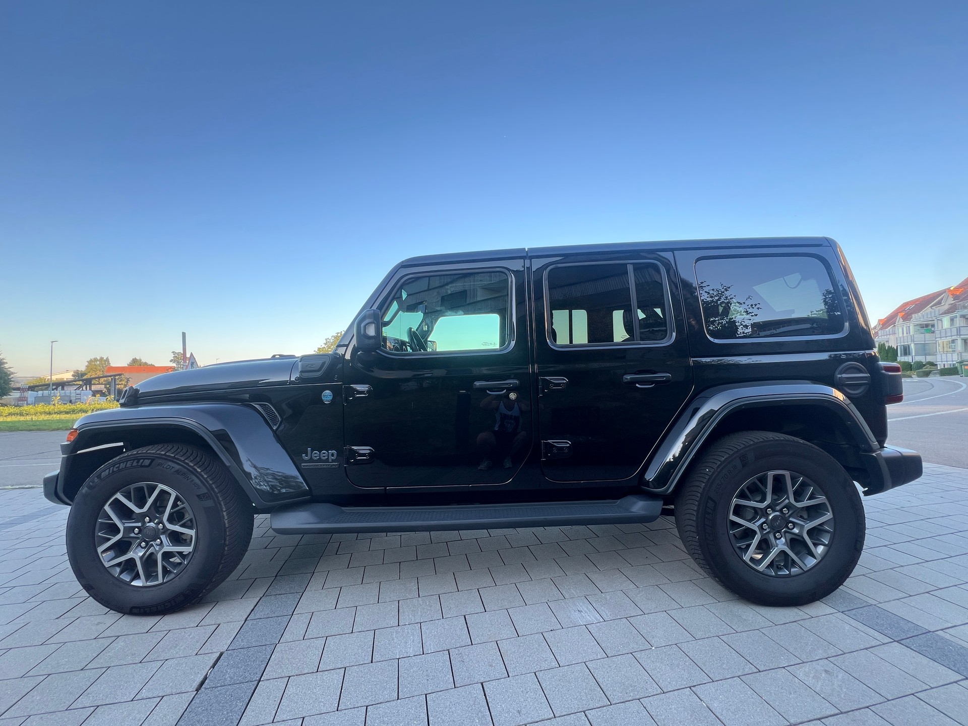 JEEP 2.0 Turbo 80th Anniversary Unlimited 4xe-image-0