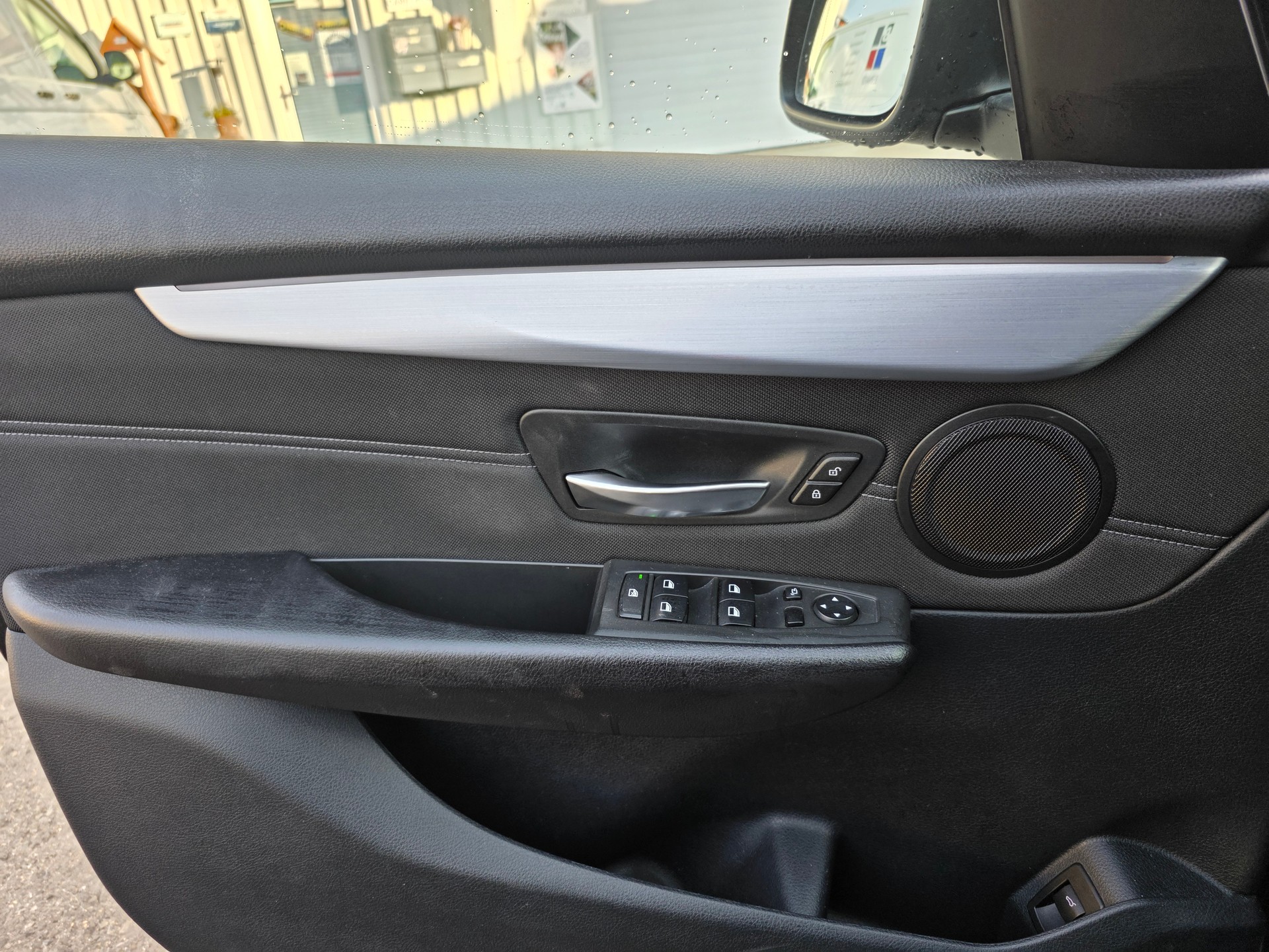 BMW 220d xDrive Active Tourer Sport Line Steptronic-image-9