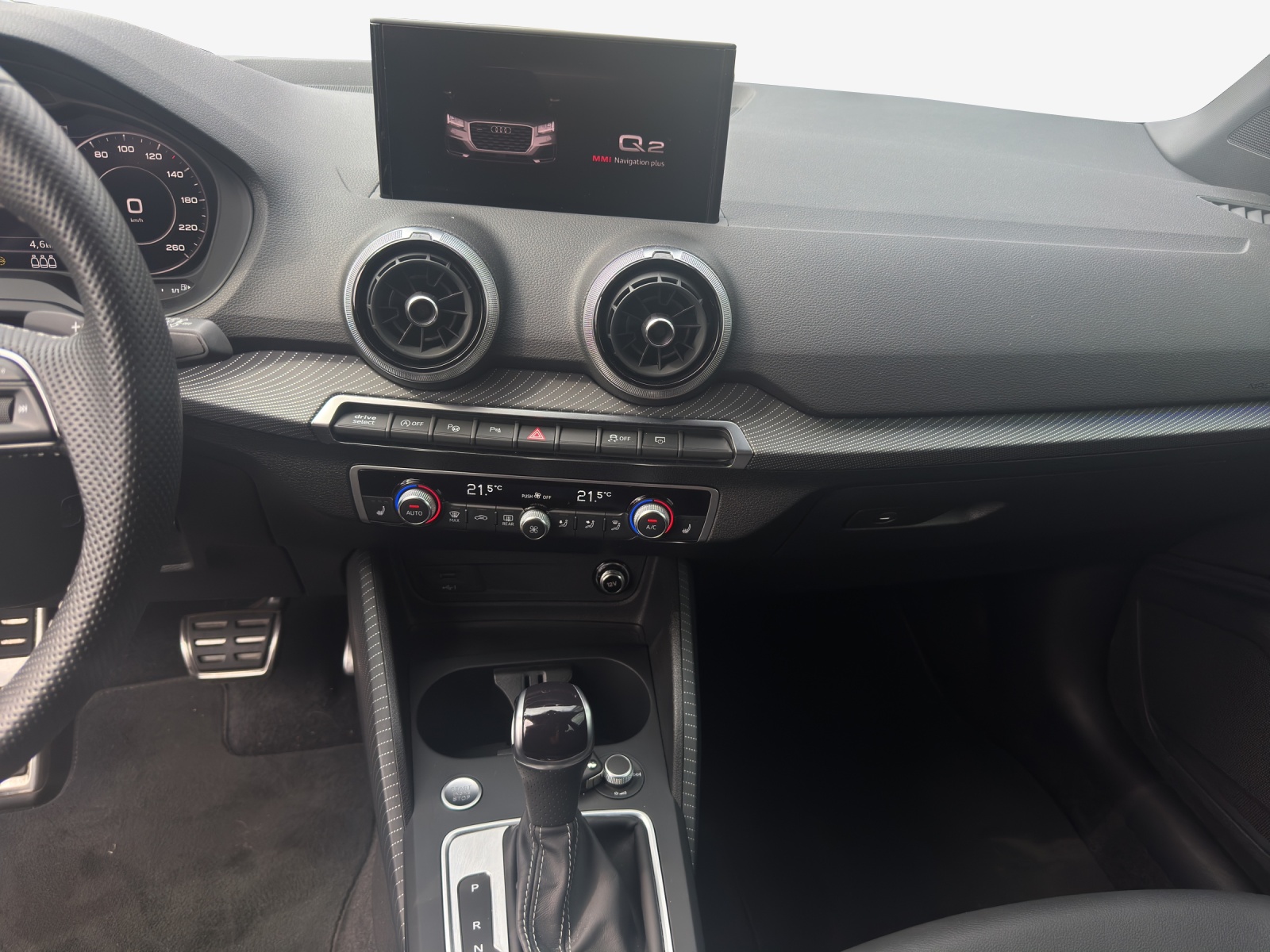 AUDI Q2 35 TFSI S line S-tronic-image-10