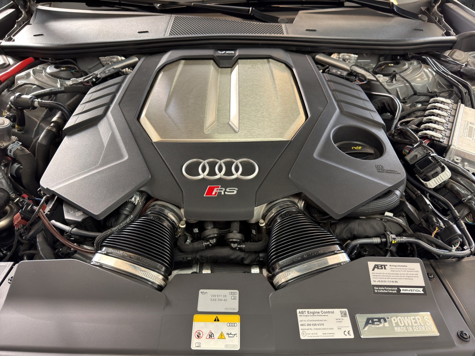 AUDI RS6 ABT S Performance *740PS*Akrapovic*305km/h*Avant 4.0 TFSI V8 quattro-image-31