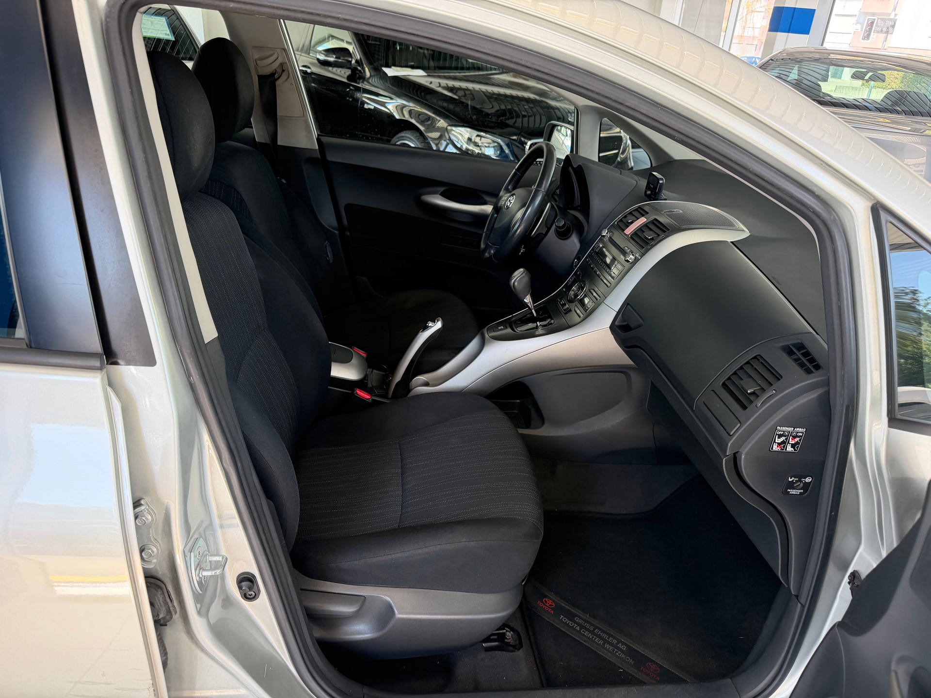 TOYOTA Auris 1.6 Linea Sol MultiMode-image-13
