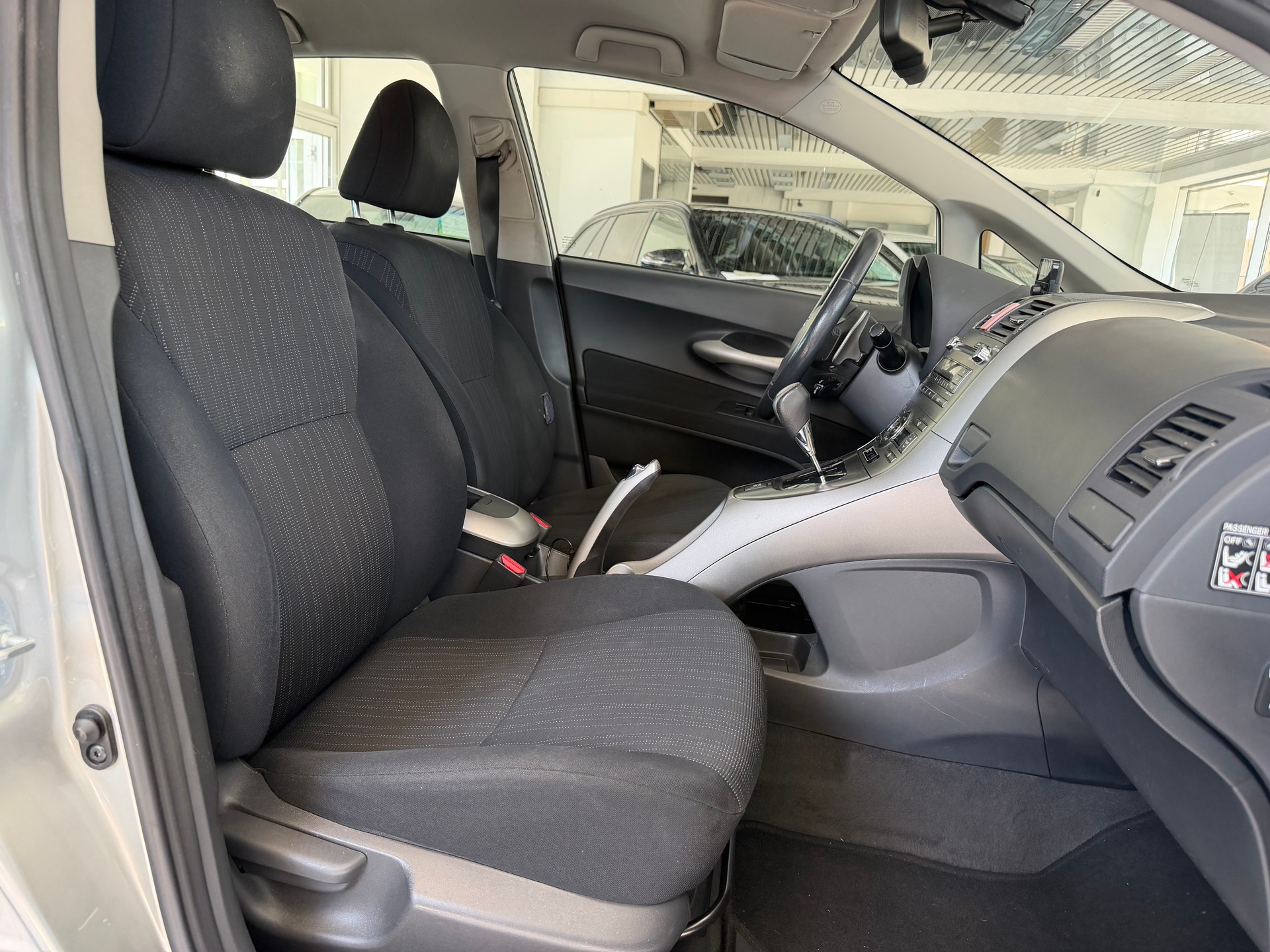 TOYOTA Auris 1.6 Linea Sol MultiMode-image-16