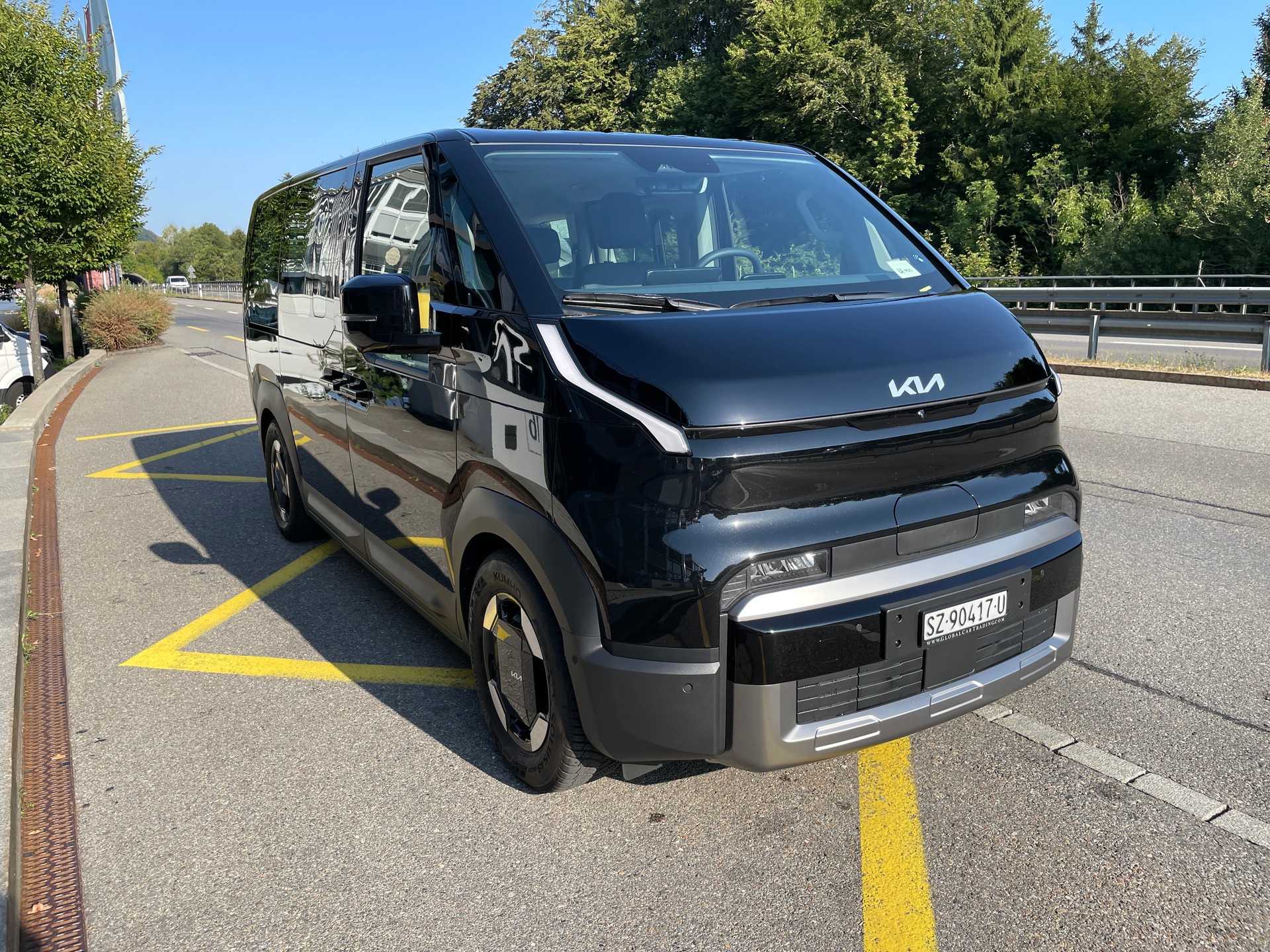 KIA PV5 71.2 kWh Elite mit Wärmepumpe, VOLLAUSSTATTUNG-image-2