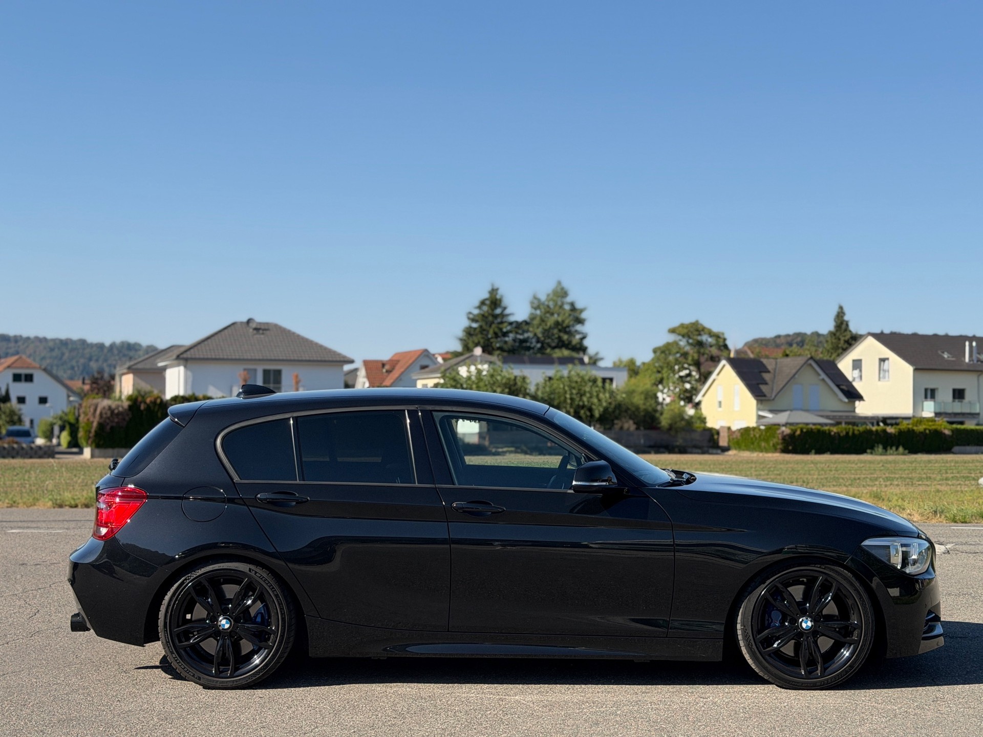 BMW M135i xDrive Steptronic-image-9