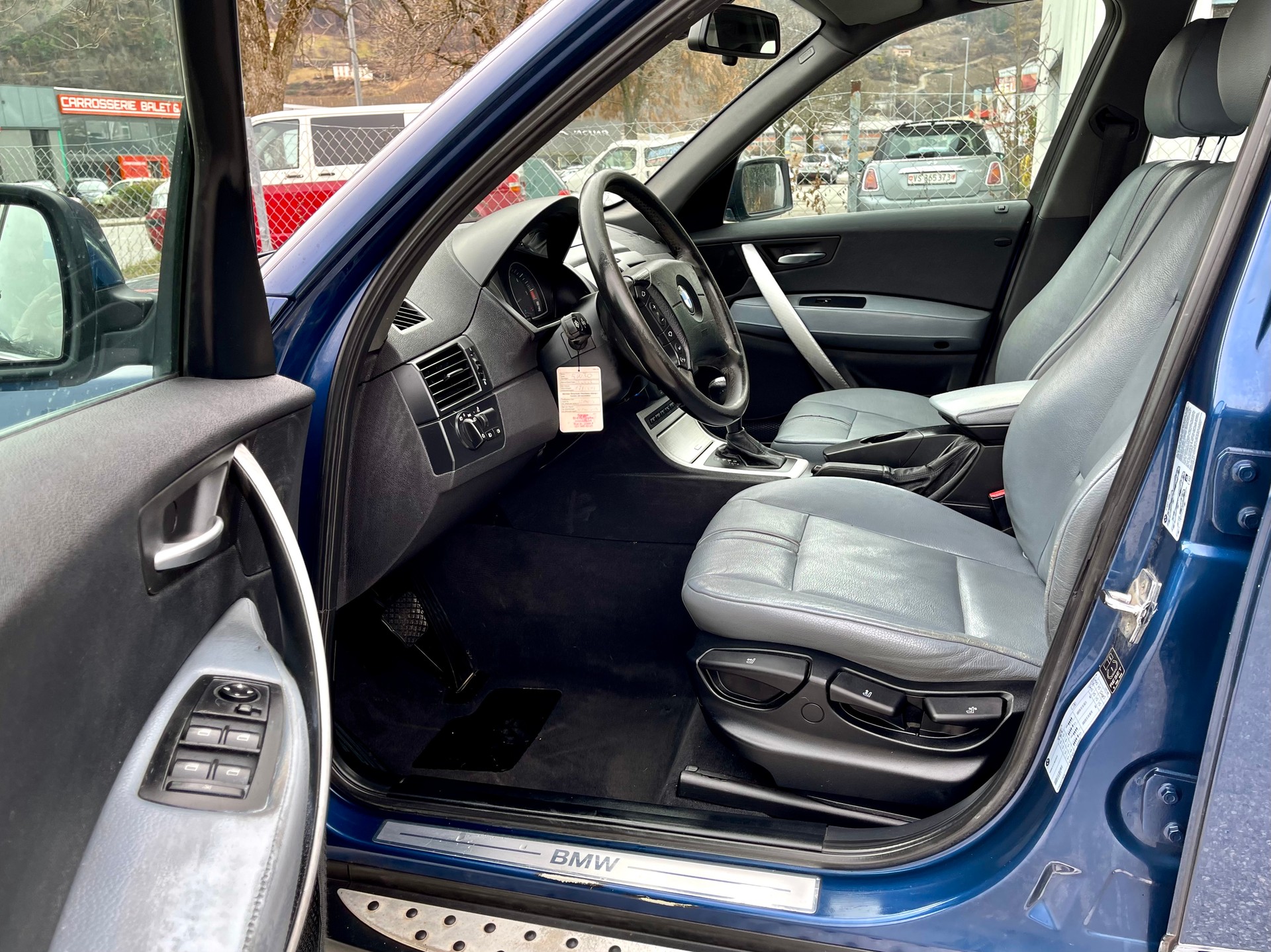 BMW X3 3.0d-image-9