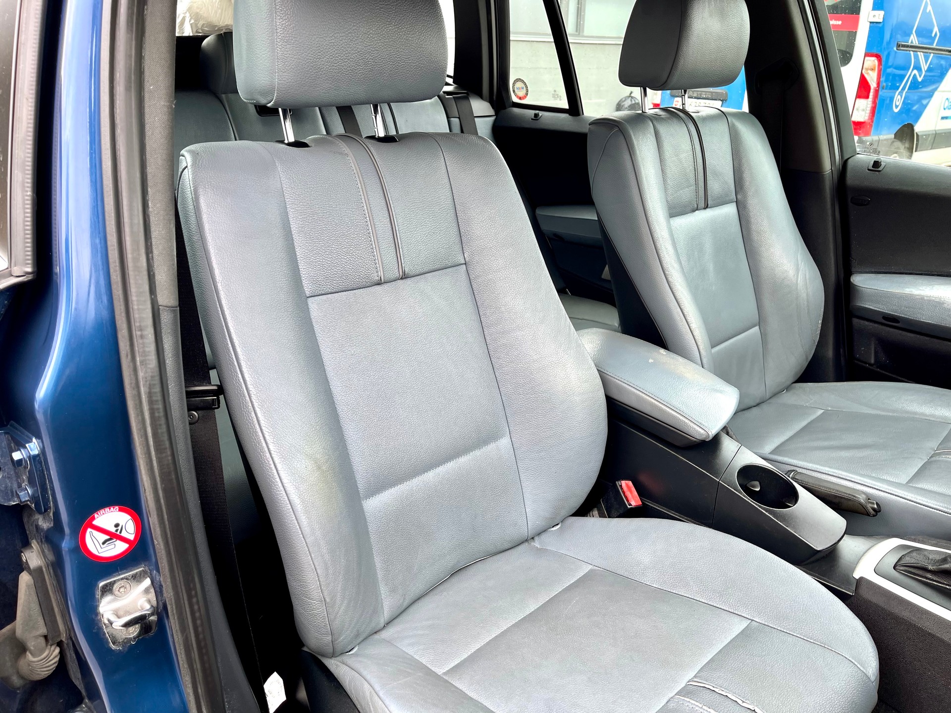 BMW X3 3.0d-image-16