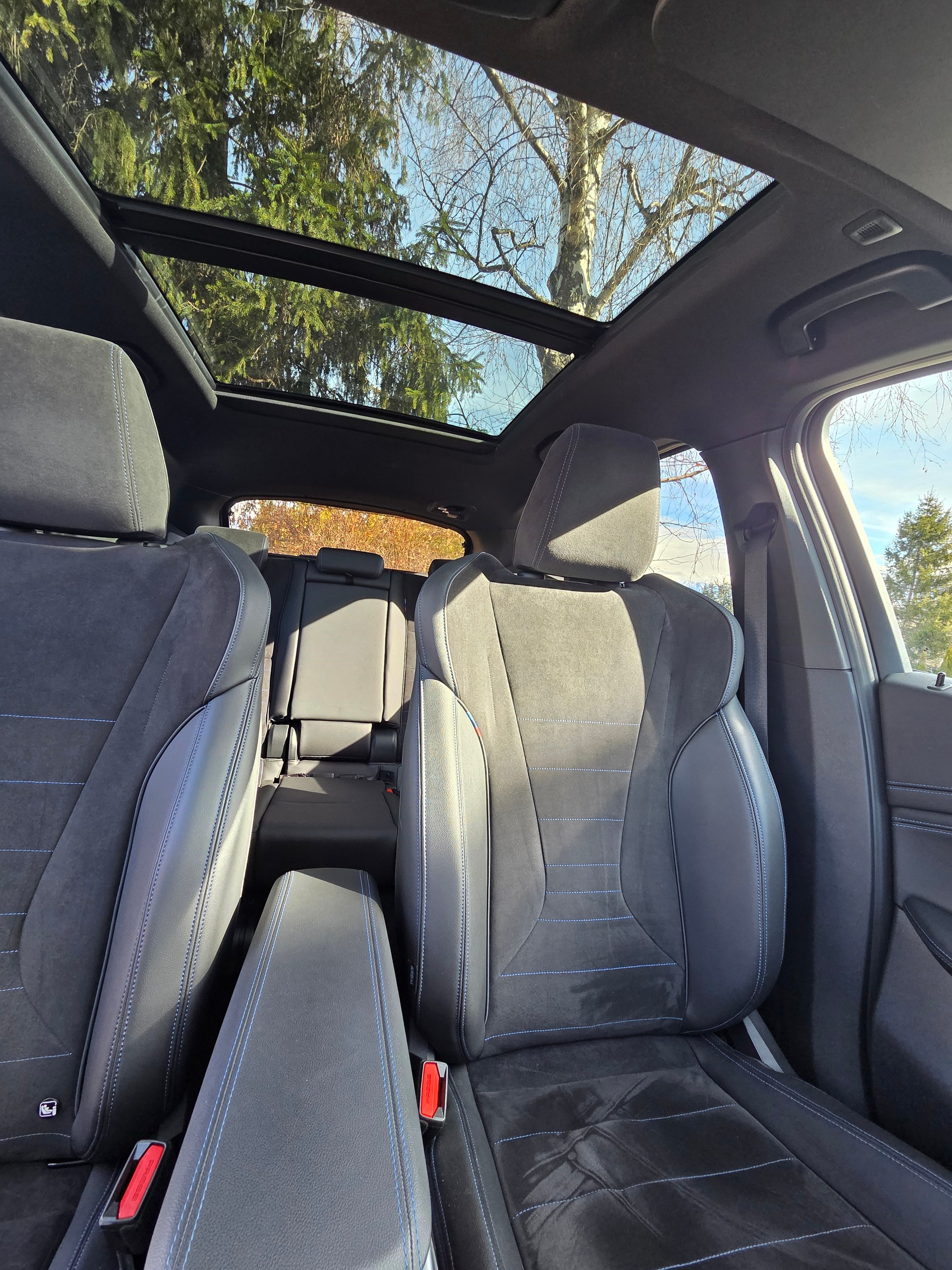 BMW X1 xDrive 23i 48V M Sport-image-8