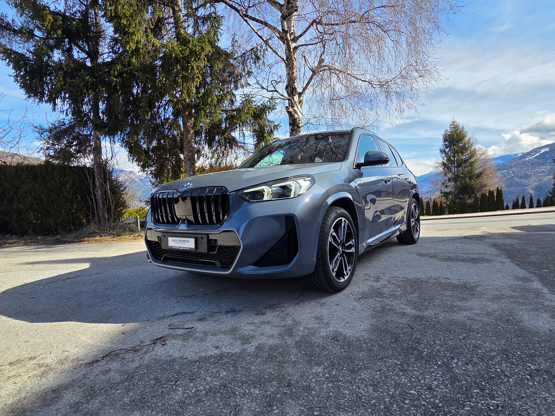 BMW X1 xDrive 23i 48V M Sport-image-0
