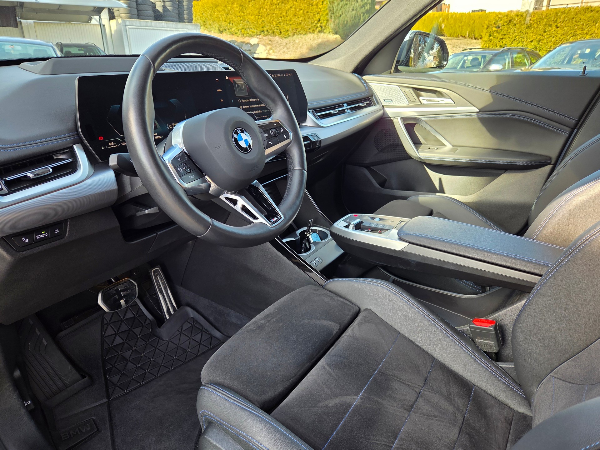 BMW X1 xDrive 23i 48V M Sport-image-4