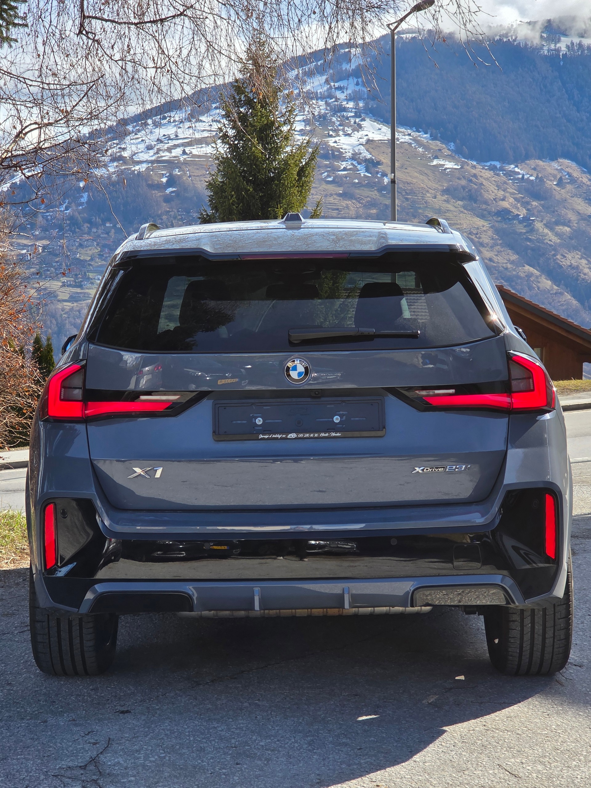 BMW X1 xDrive 23i 48V M Sport-image-3