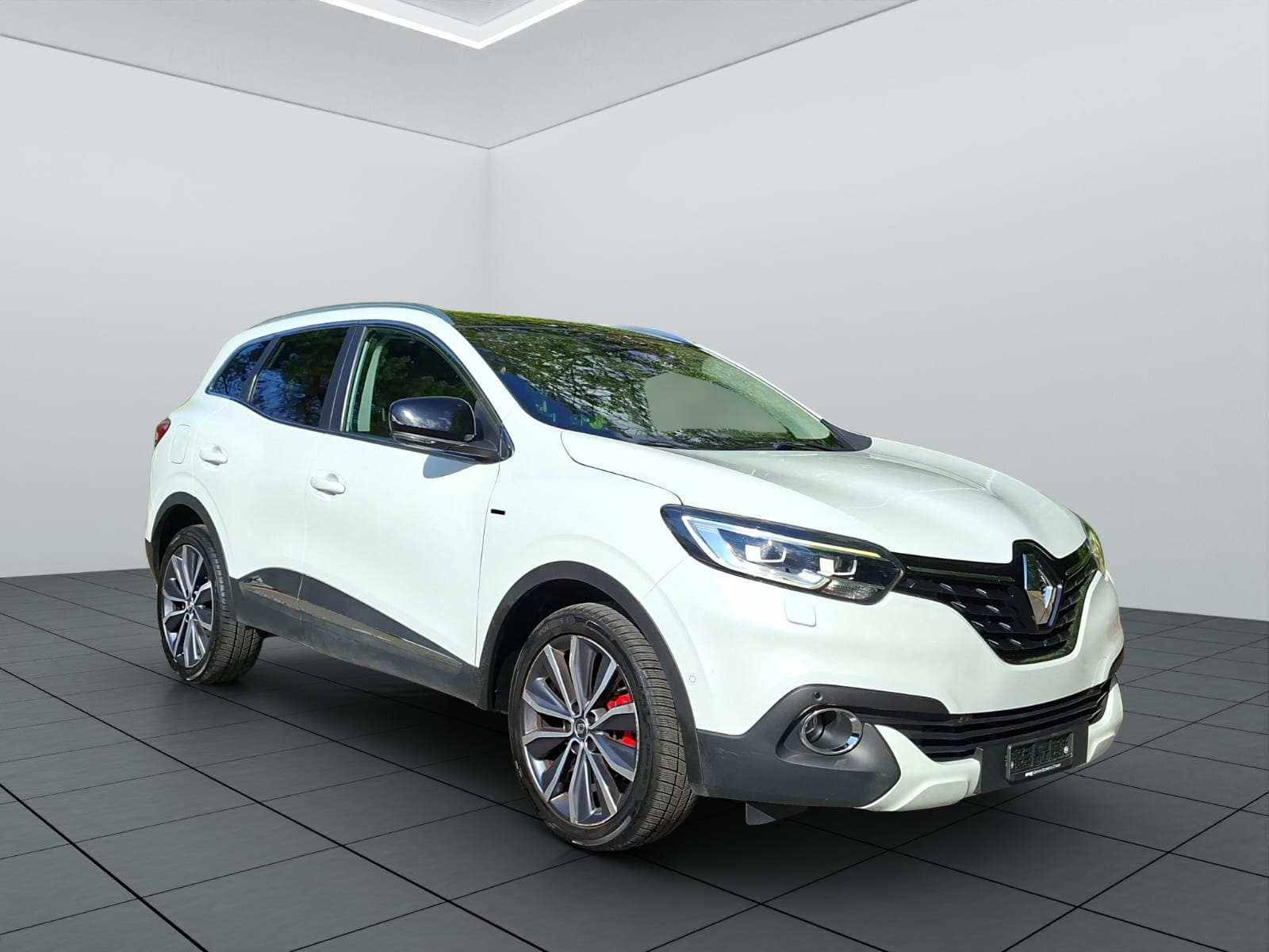 RENAULT Kadjar 1.2 16V Turbo Bose-image-2