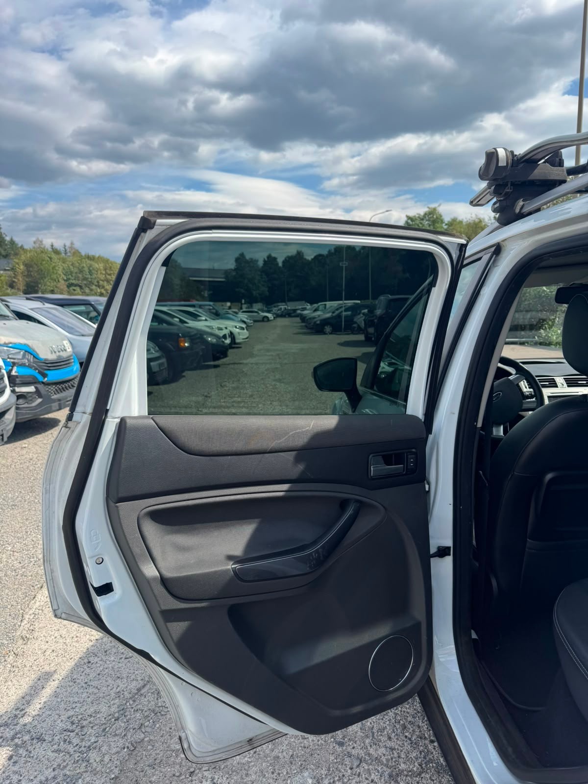 FORD Kuga 2.0 TDCi Titanium S 4WD-image-18