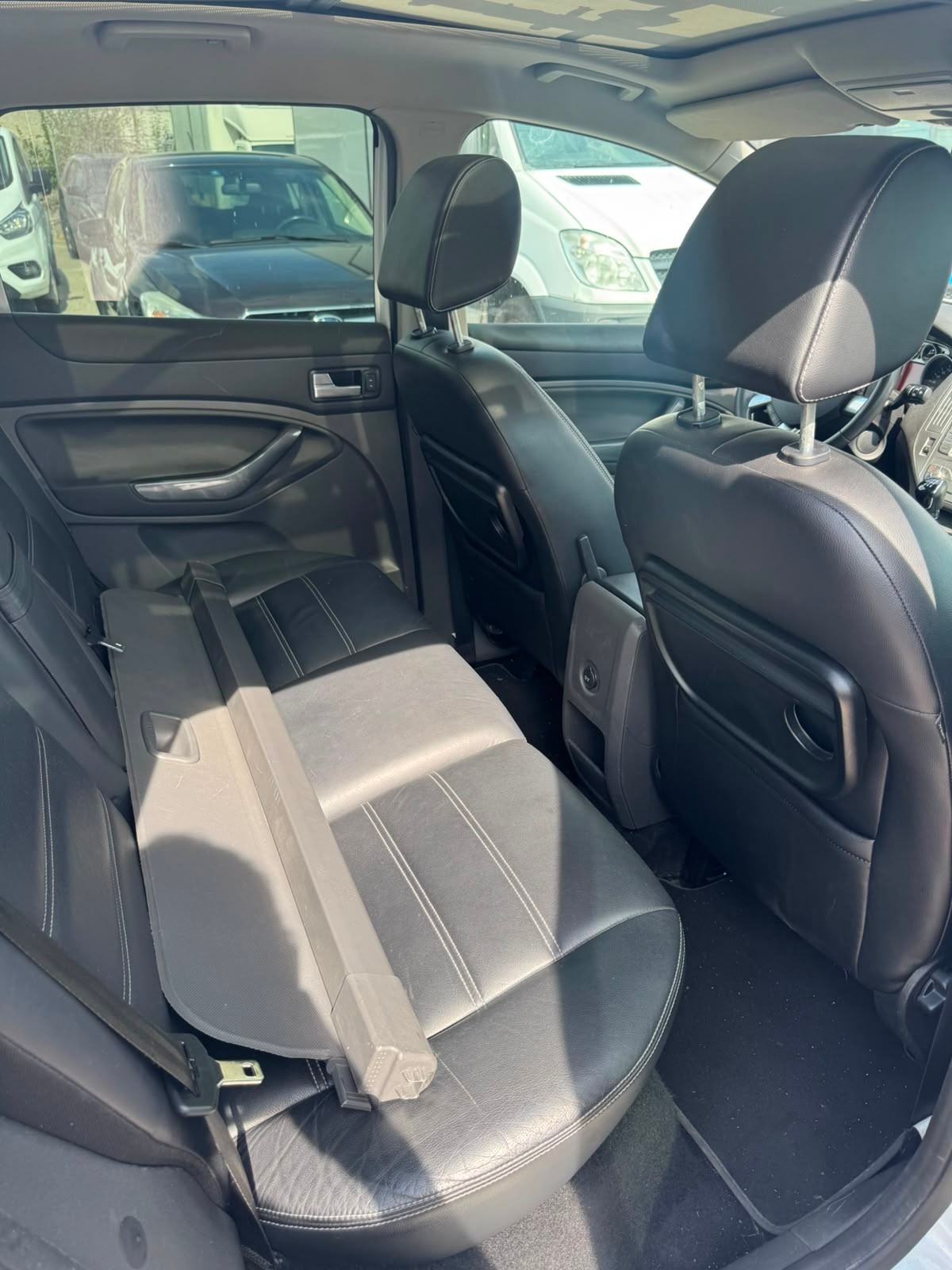 FORD Kuga 2.0 TDCi Titanium S 4WD-image-15