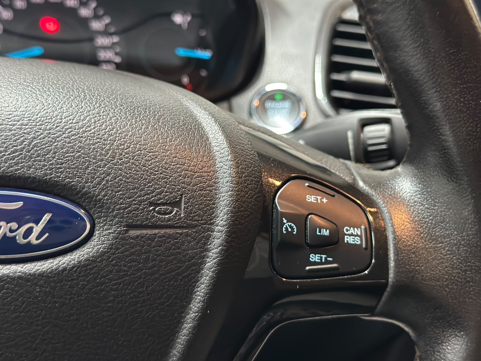 FORD KA+ 1.2 Ti-VCT Active-image-11