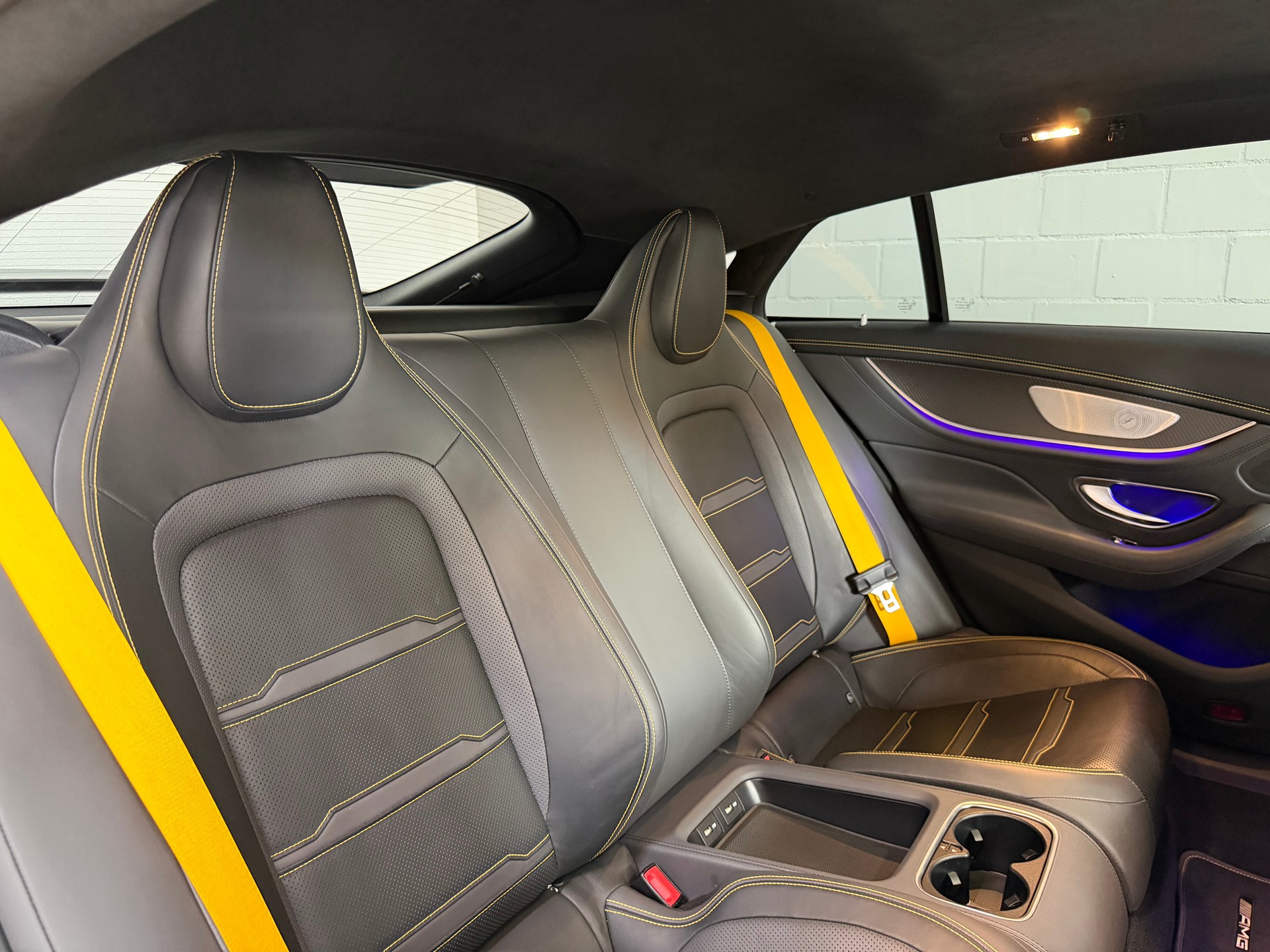 MERCEDES-BENZ AMG GT 4 63 S Edition 1 4Matic+ Speedshift MCT * Burmester * Aeropaket * Schiebedach * Softclose *-image-11