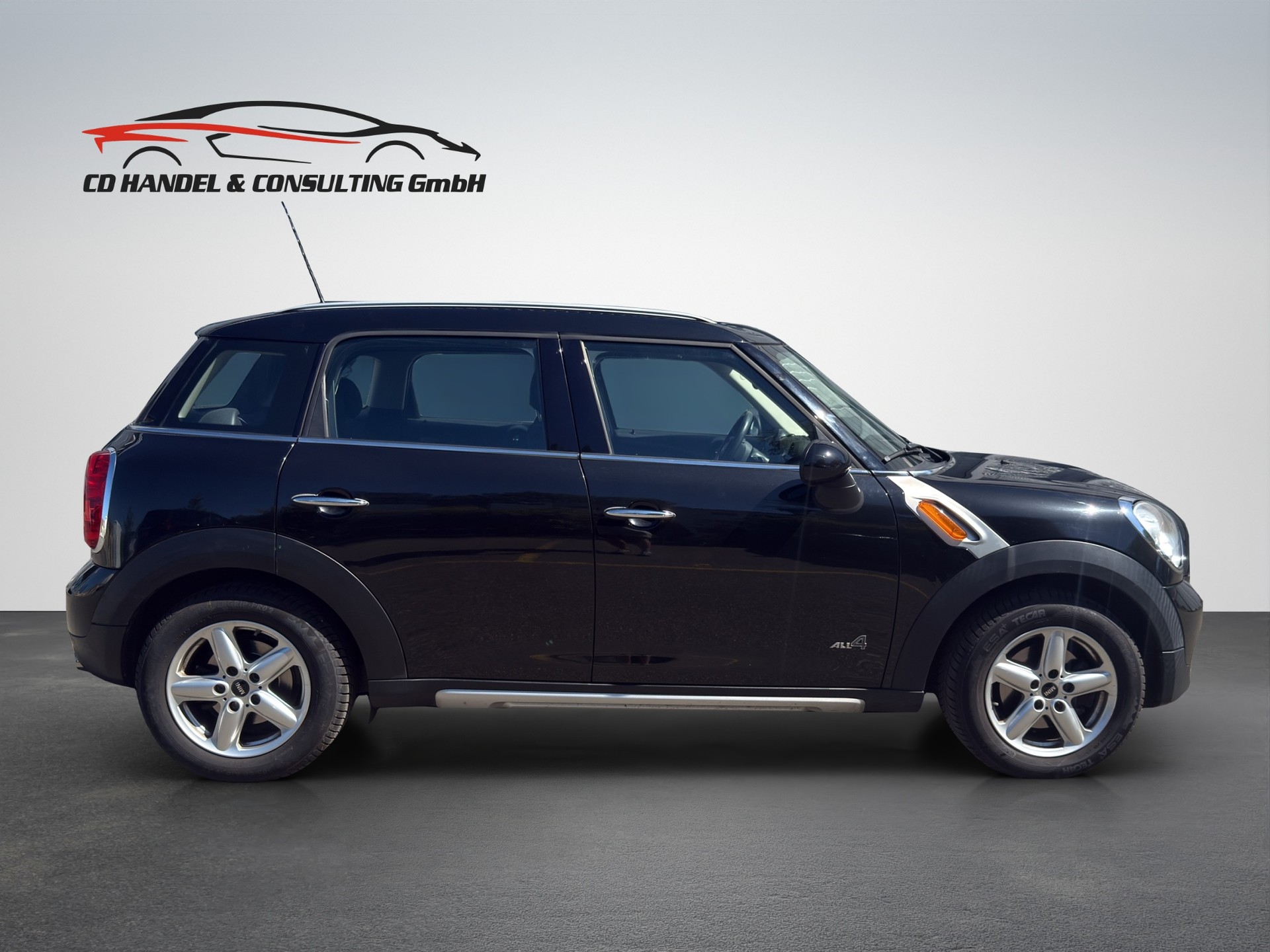 MINI Countryman Cooper D ALL4 Steptronic-image-6