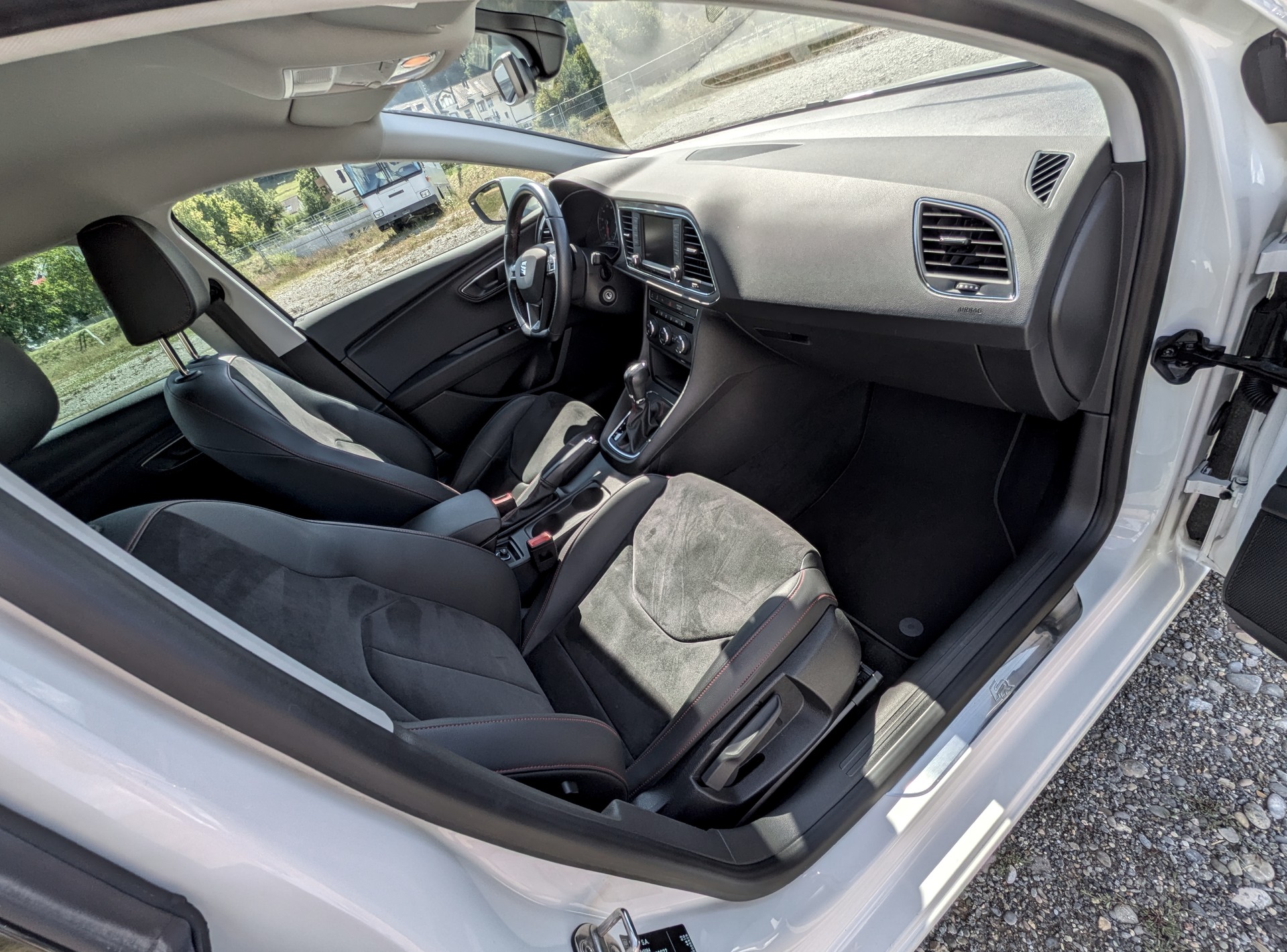 SEAT 1.4 TSI 150 ACT FR Line DSG-image-8