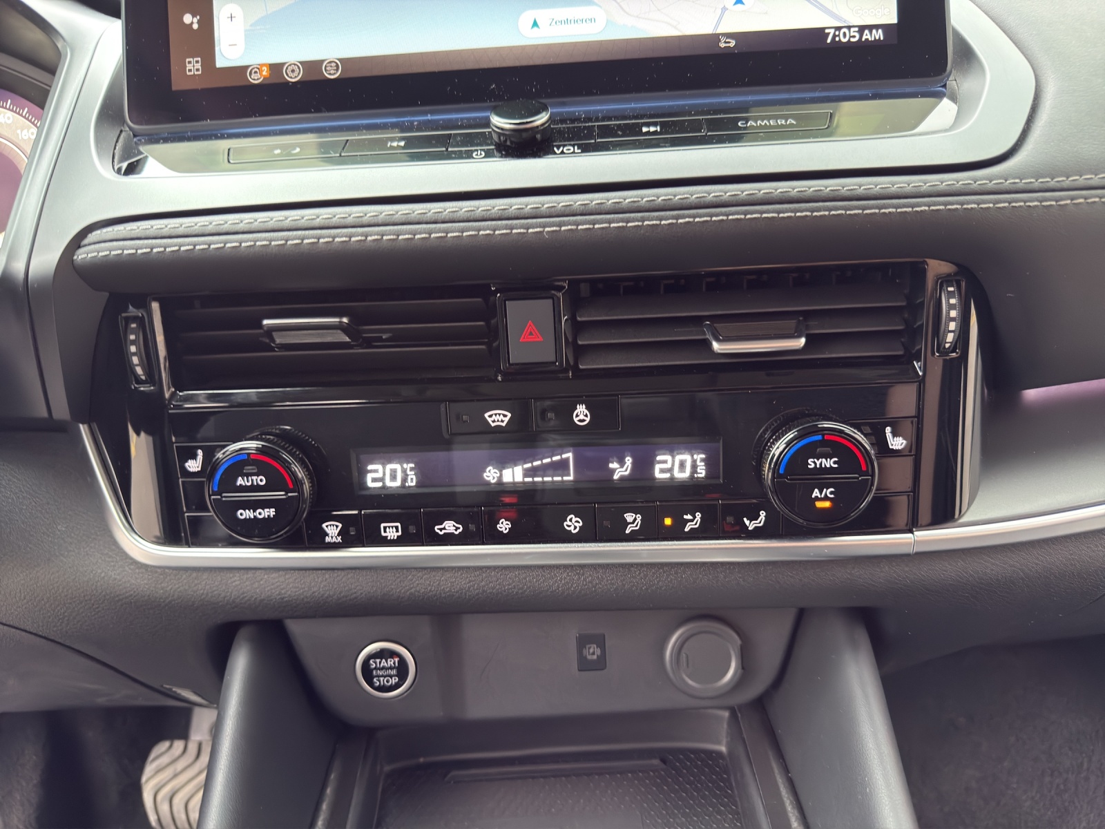 NISSAN Qashqai 1.3 DIG-T MHEV N-Connecta Xtronic-image-14