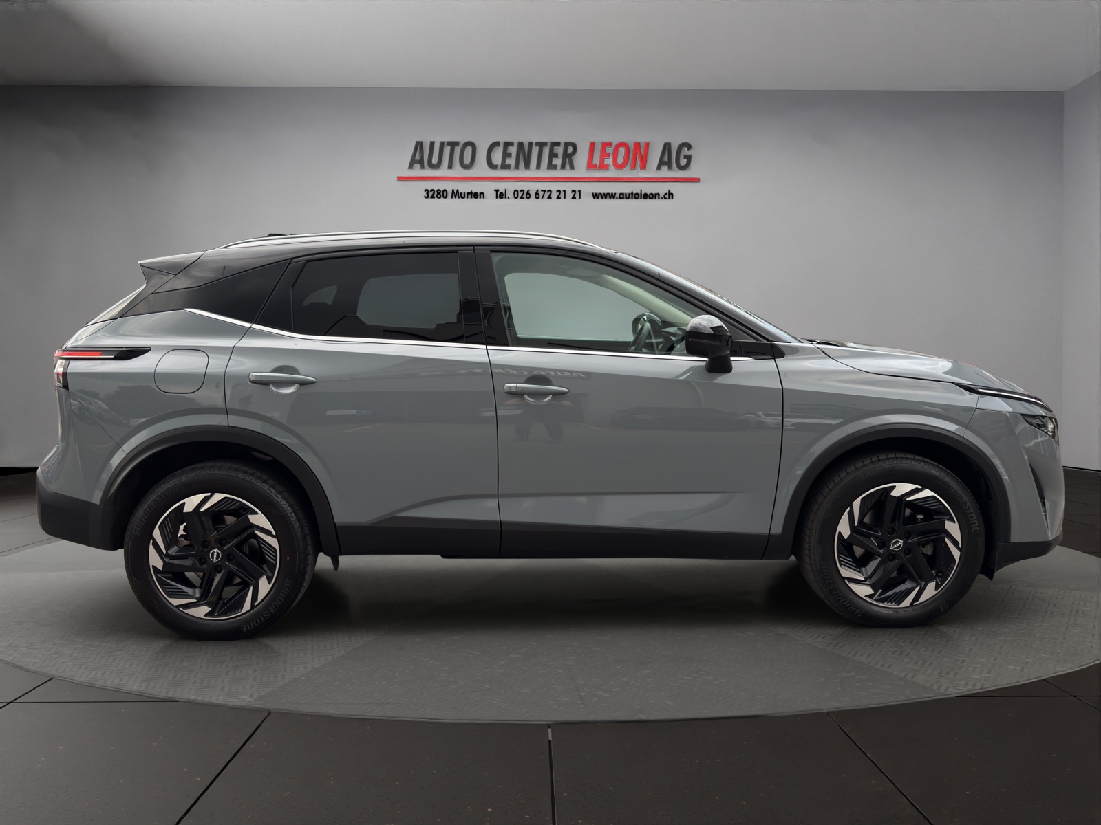NISSAN Qashqai 1.3 DIG-T MHEV N-Connecta Xtronic-image-6