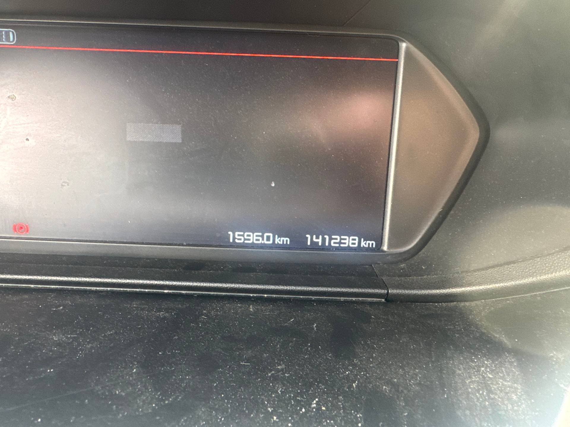 CITROEN C4 Picasso 1.2 Pure Tech Feel Edition-image-15