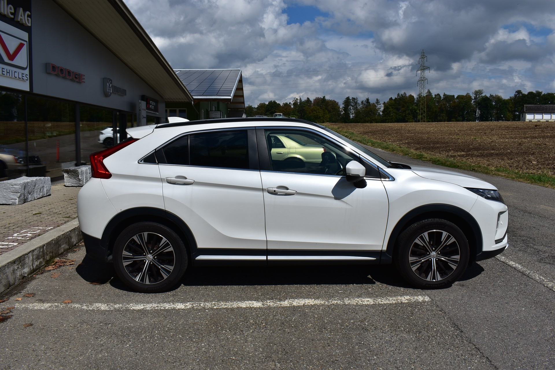 MITSUBISHI Eclipse Cross 1.5 T-Mivec Diamond 4WD CVT-image-2