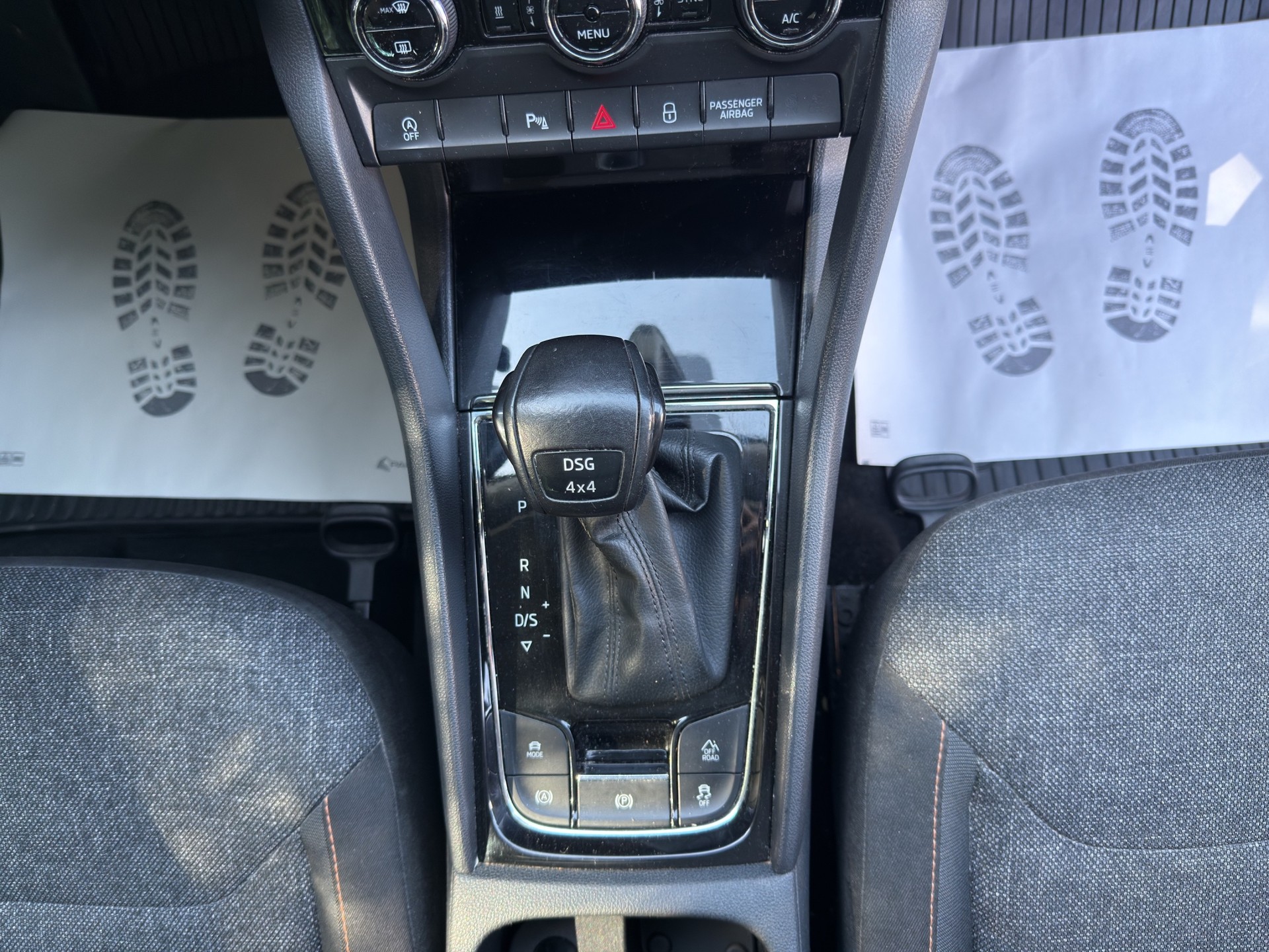 SKODA Kodiaq 2.0 TDI Clever DSG 4x4-image-11