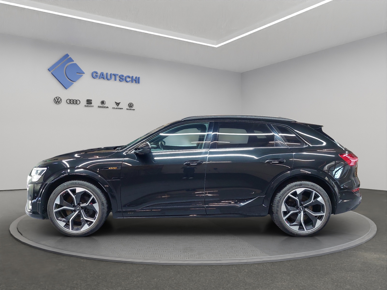 AUDI e-tron S quattro-image-1