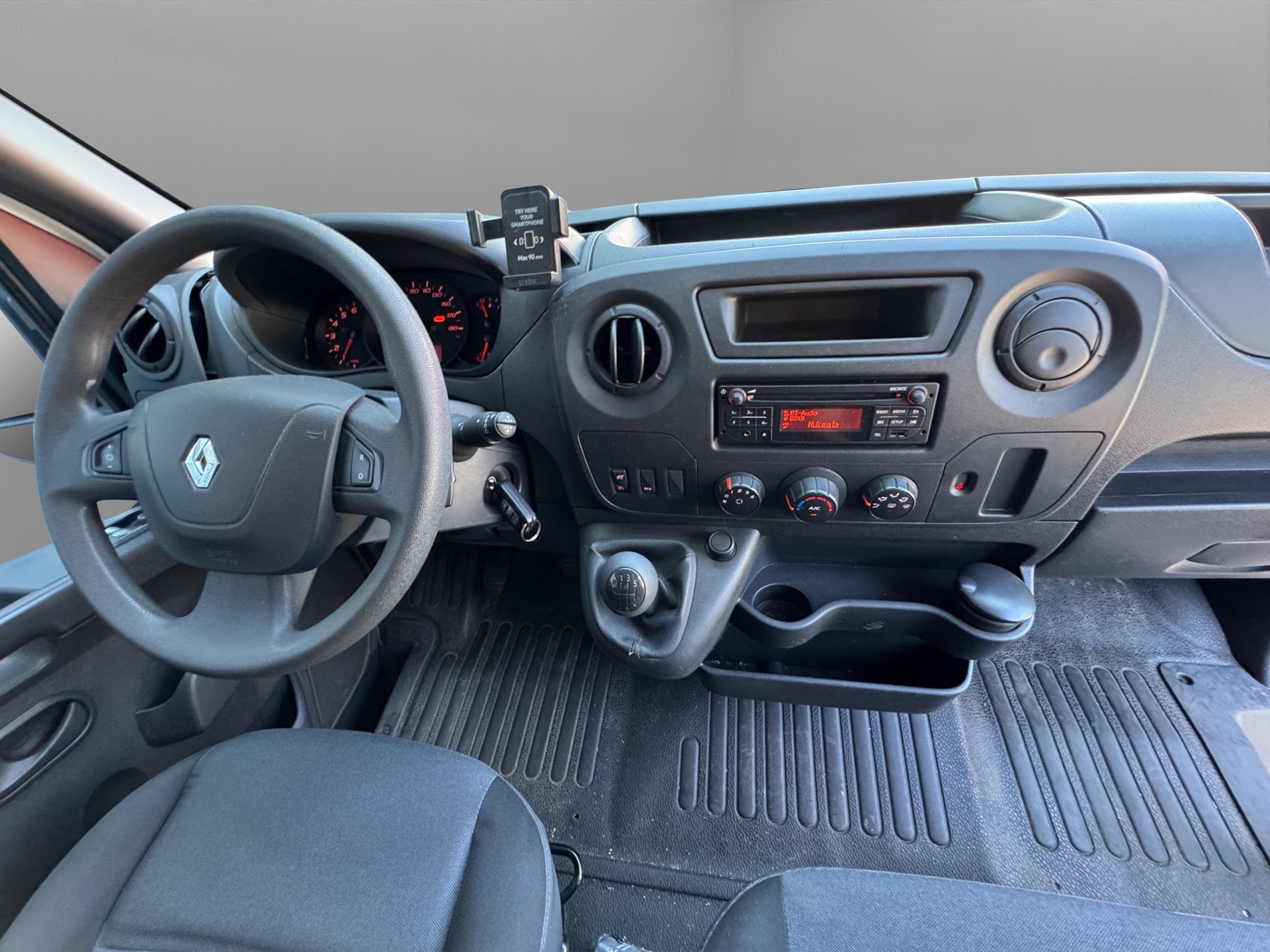 RENAULT Master T33 2.3dCi 130 L2H2 **Klima**3Sitzer**Mit Werkstatt-Einrichtung**-image-9