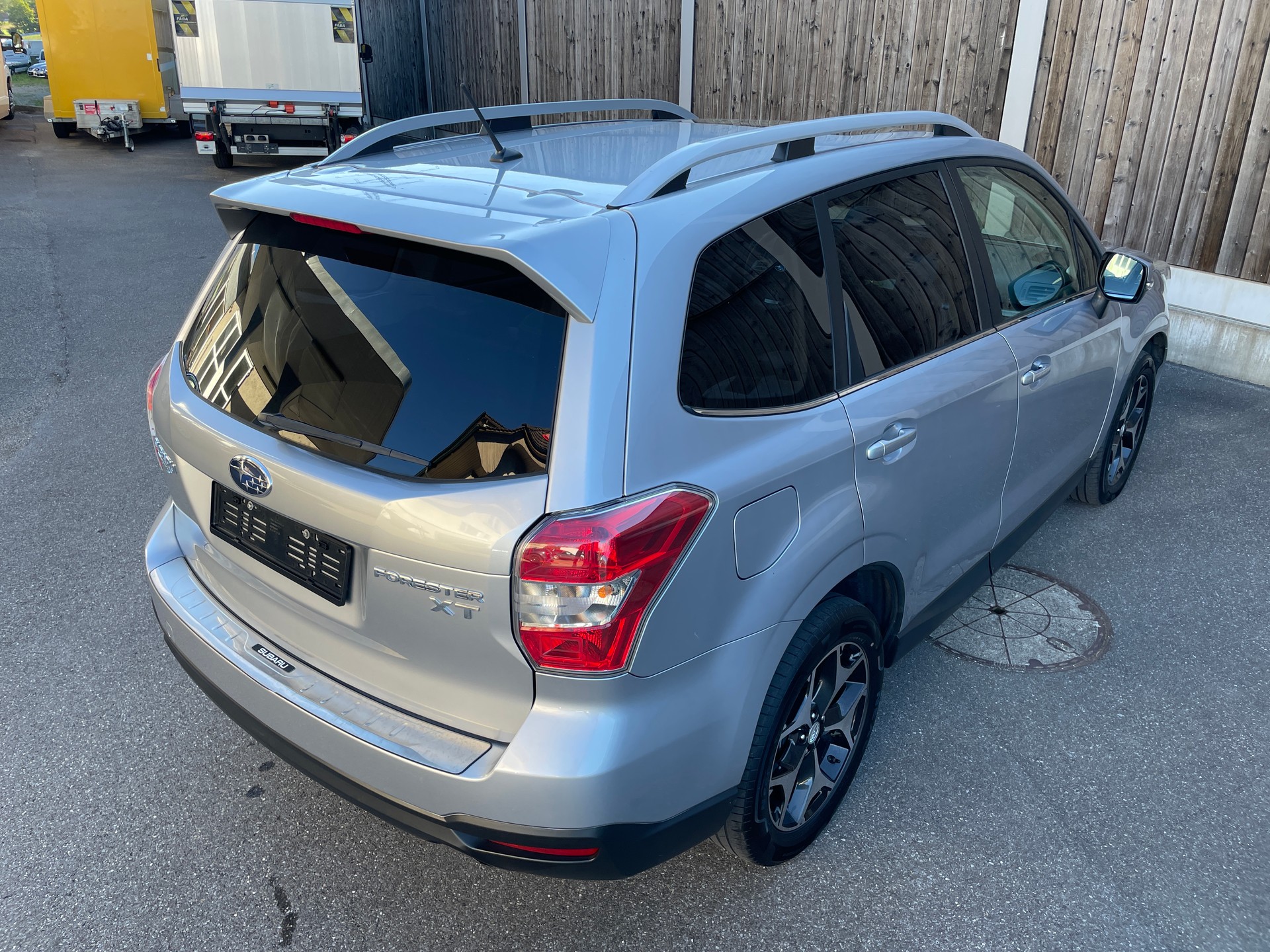 SUBARU Forester 2.0XT Luxury Lineartronic-image-6