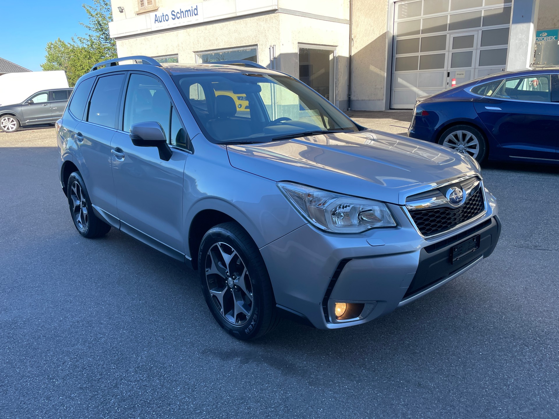 SUBARU Forester 2.0XT Luxury Lineartronic-image-8