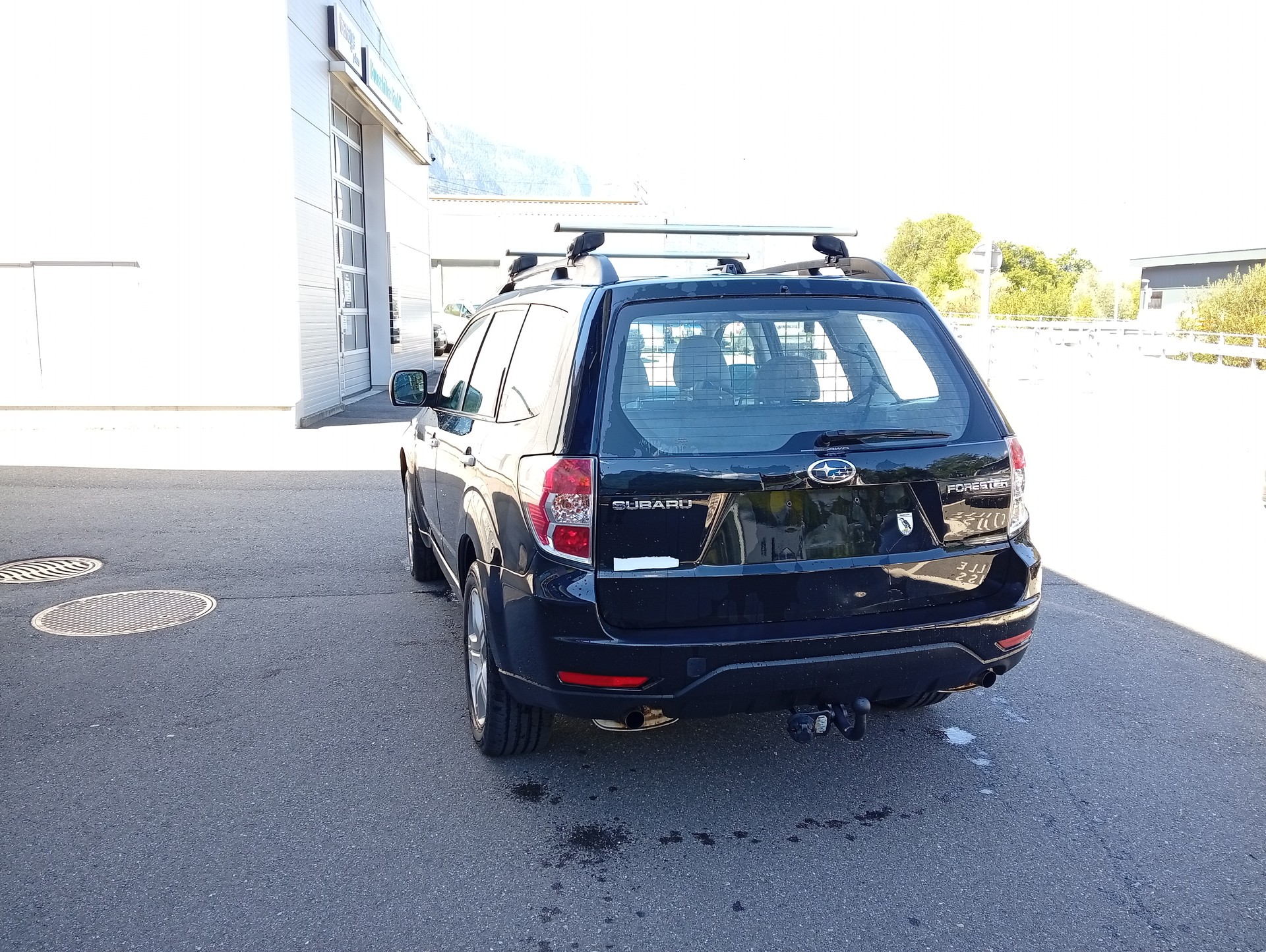 SUBARU 2.0 X Swiss Special-image-3