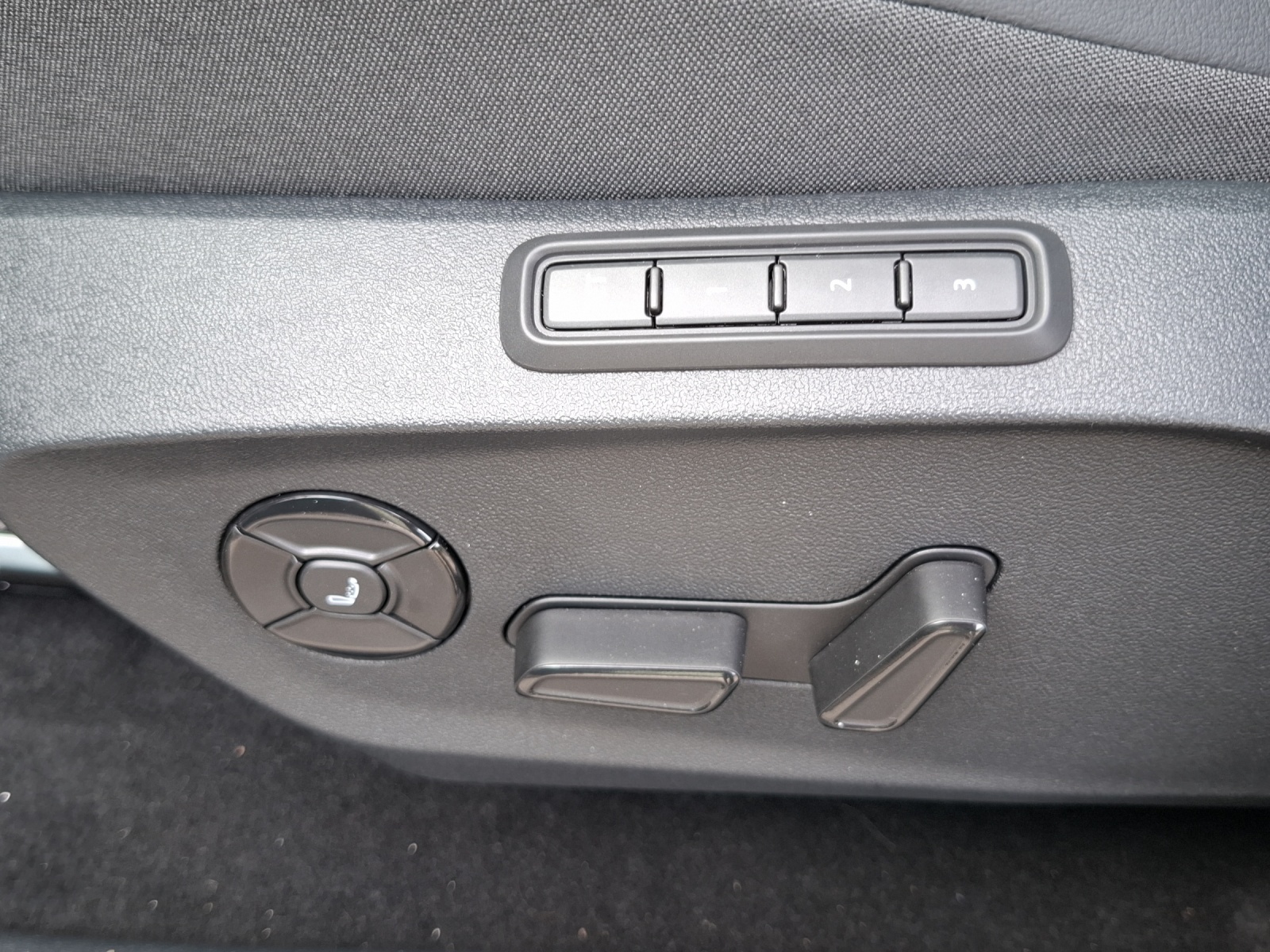 VW ID.Polo 52 kWh Style Edition One Plus-image-15
