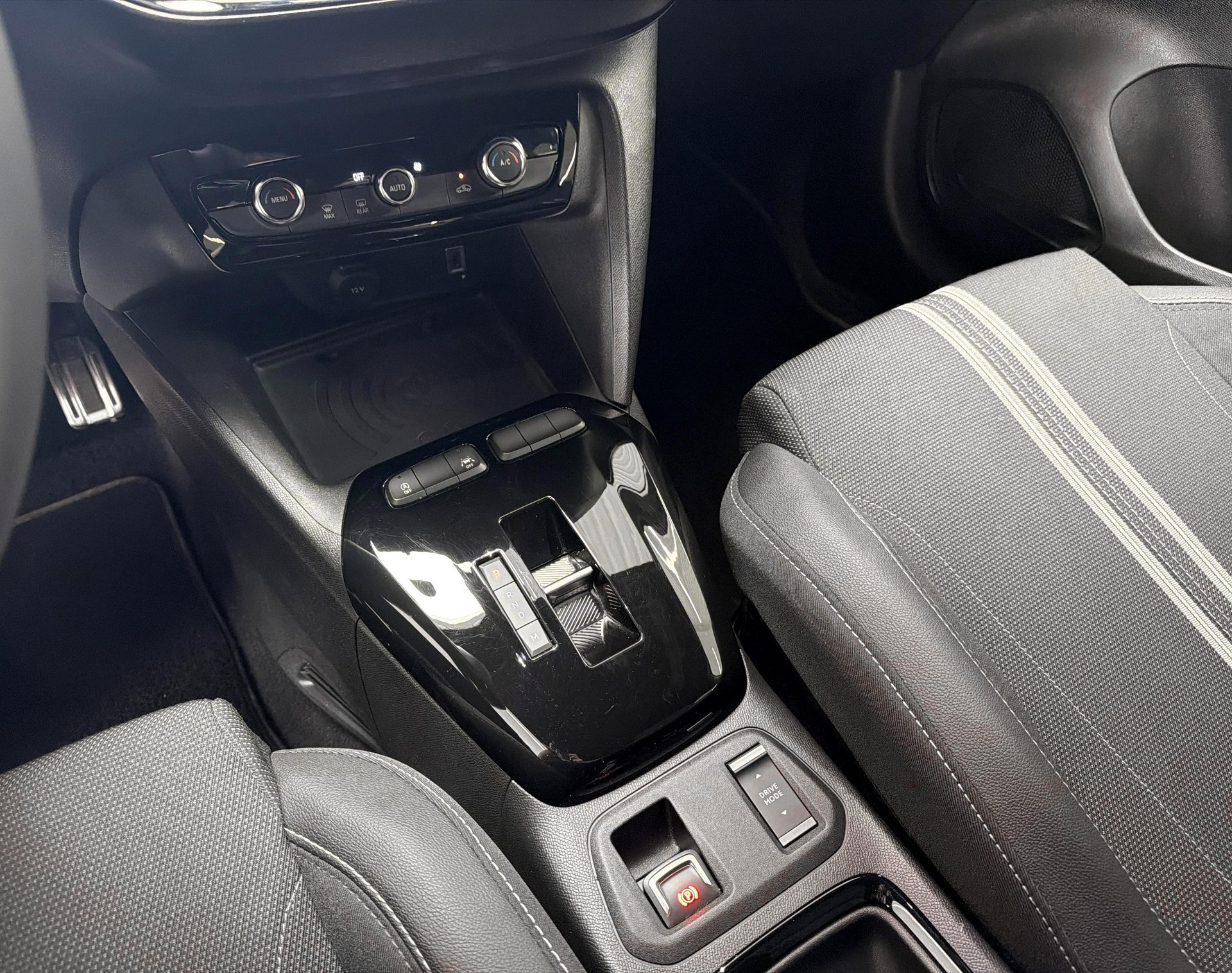 OPEL Corsa 1.2 T Hybrid GS-image-13