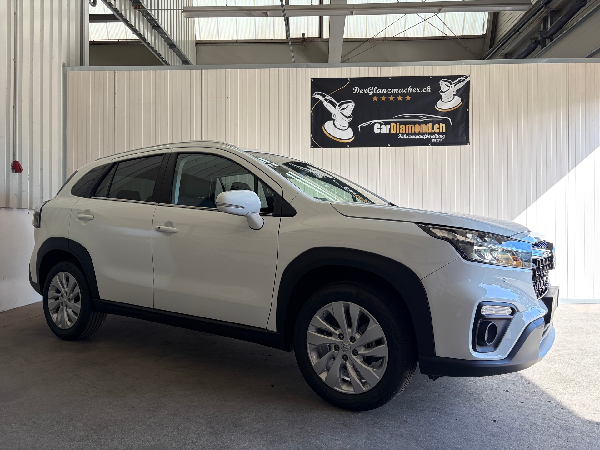 SUZUKI S-Cross 1.4 16V MHD 4WD Automatic NAVI KAMERA LED 17" LM-RÄDER-image-1
