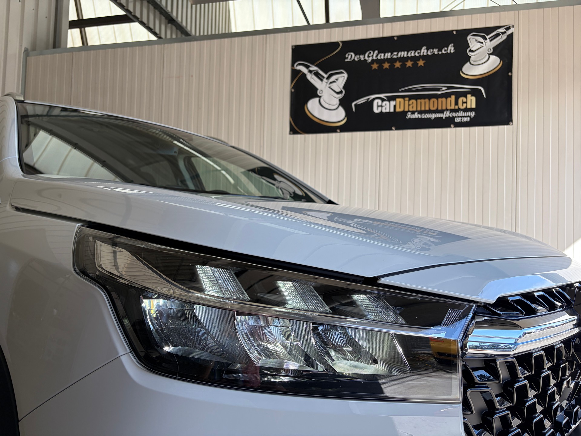 SUZUKI S-Cross 1.4 16V MHD 4WD Automatic NAVI KAMERA LED 17" LM-RÄDER-image-2