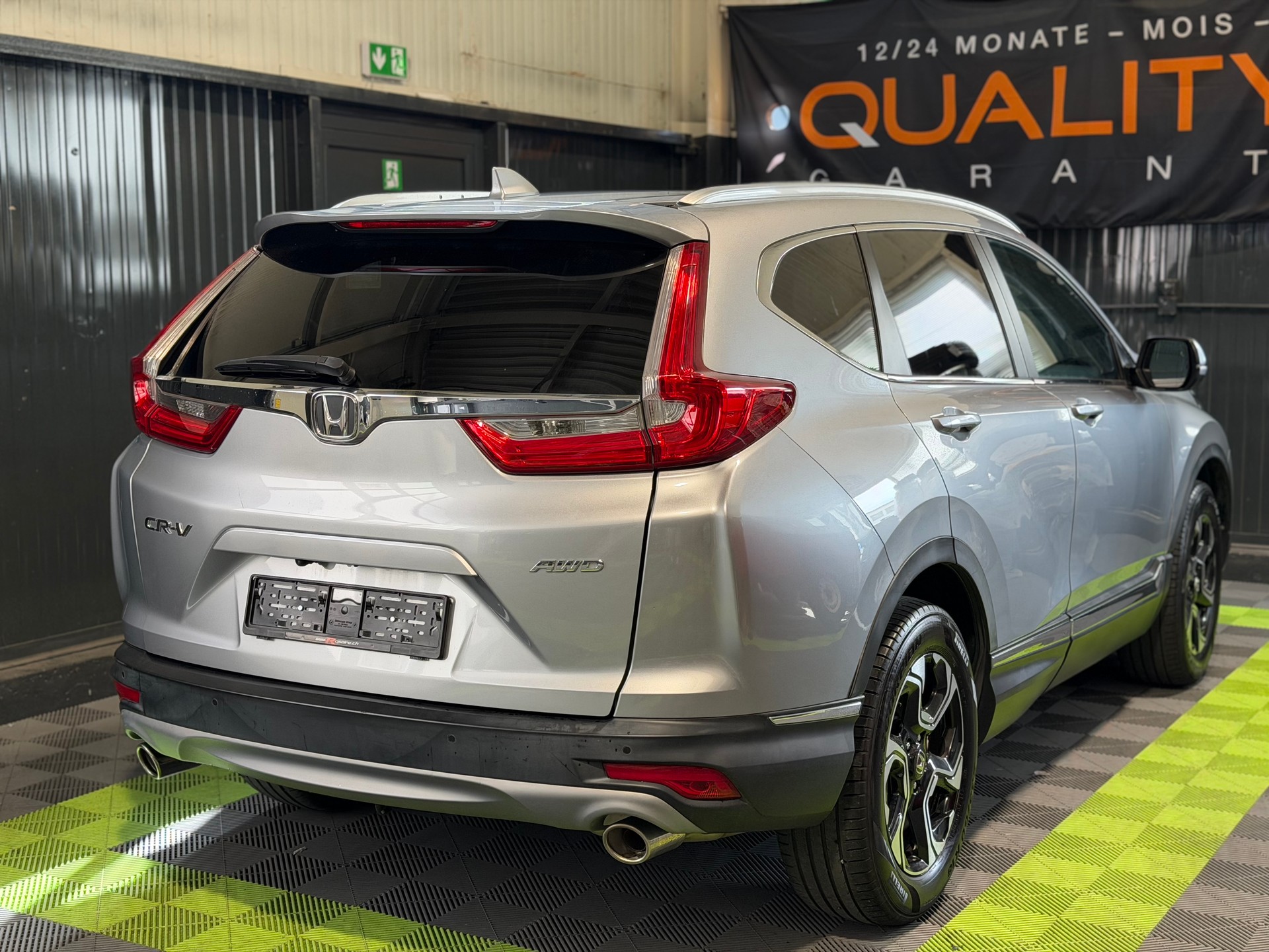 HONDA CR-V 1.5 i-VTEC Lifestyle 7 Plätze 4WD Automatic-image-3