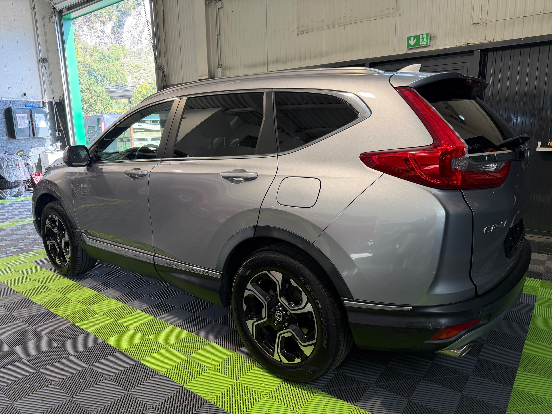HONDA CR-V 1.5 i-VTEC Lifestyle 7 Plätze 4WD Automatic-image-7