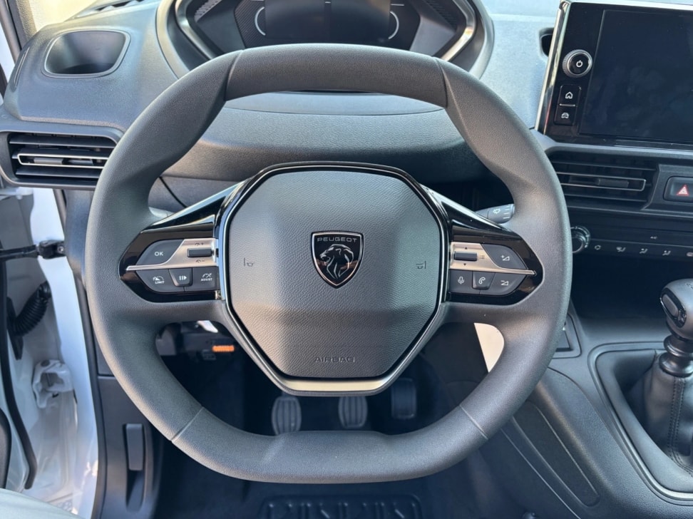 PEUGEOT Partner 1.5 Blue HDi Standard 650kg-image-7